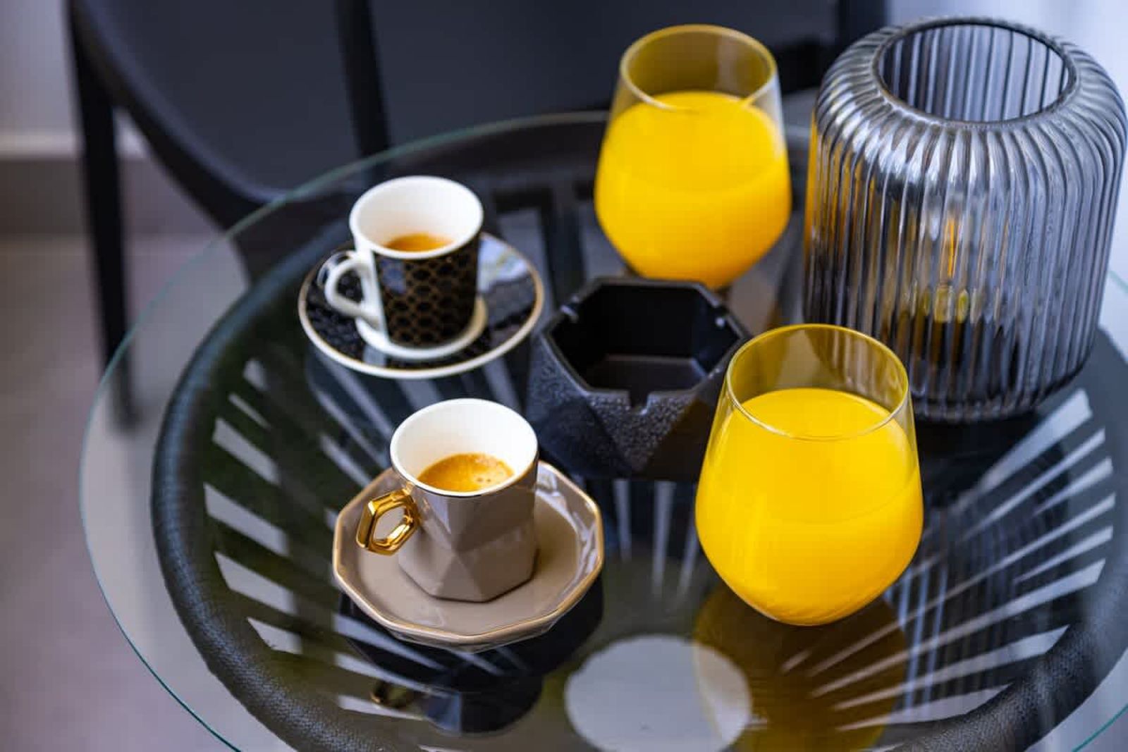 White&amp;Grey Two 1-BD Apartments - Photo 85