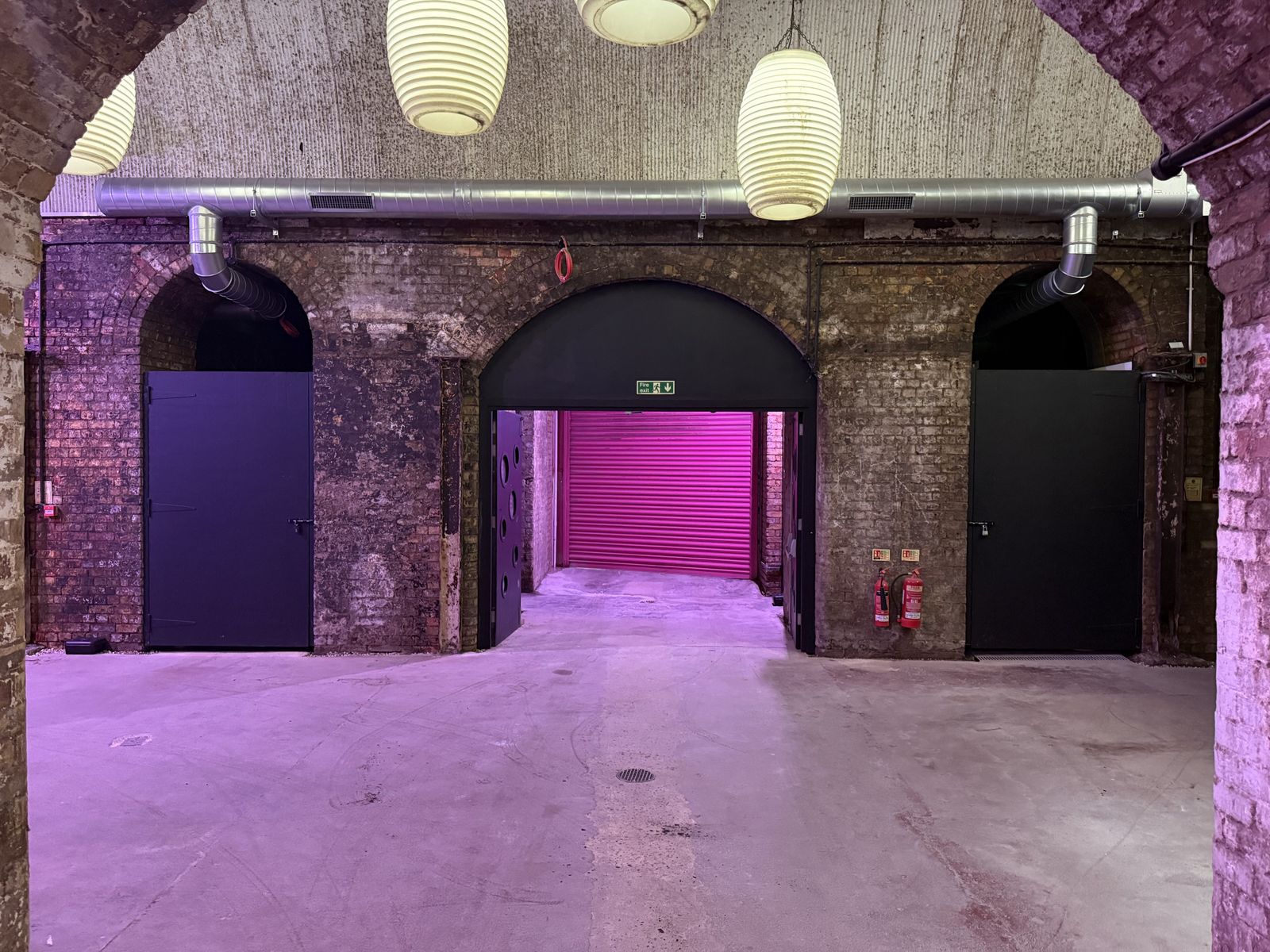 Traditional railway Arches, Bermondsey - Photo 14