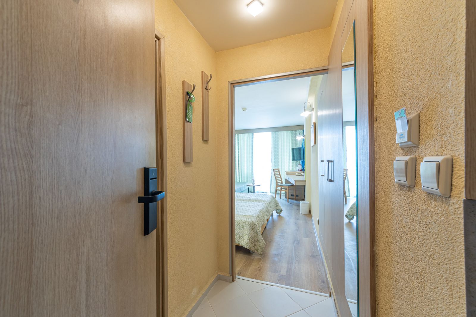 Slavuna Hotel - Photo 20