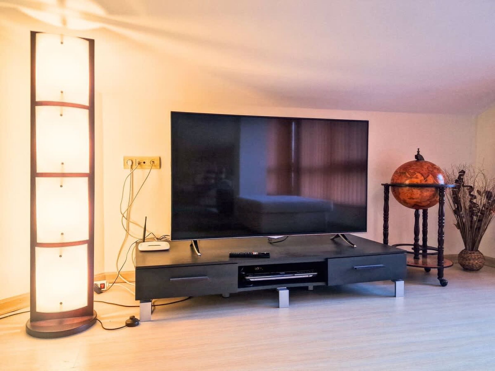 Glazne River View - 2BDR | 2BTHR Flat with a View - Photo 8