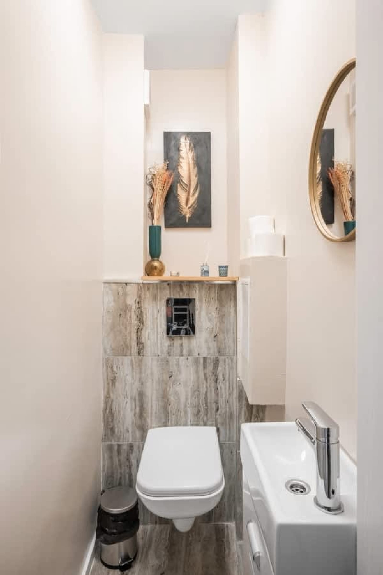 Spacious 2BD Near NDK with WorkSpace - Photo 17