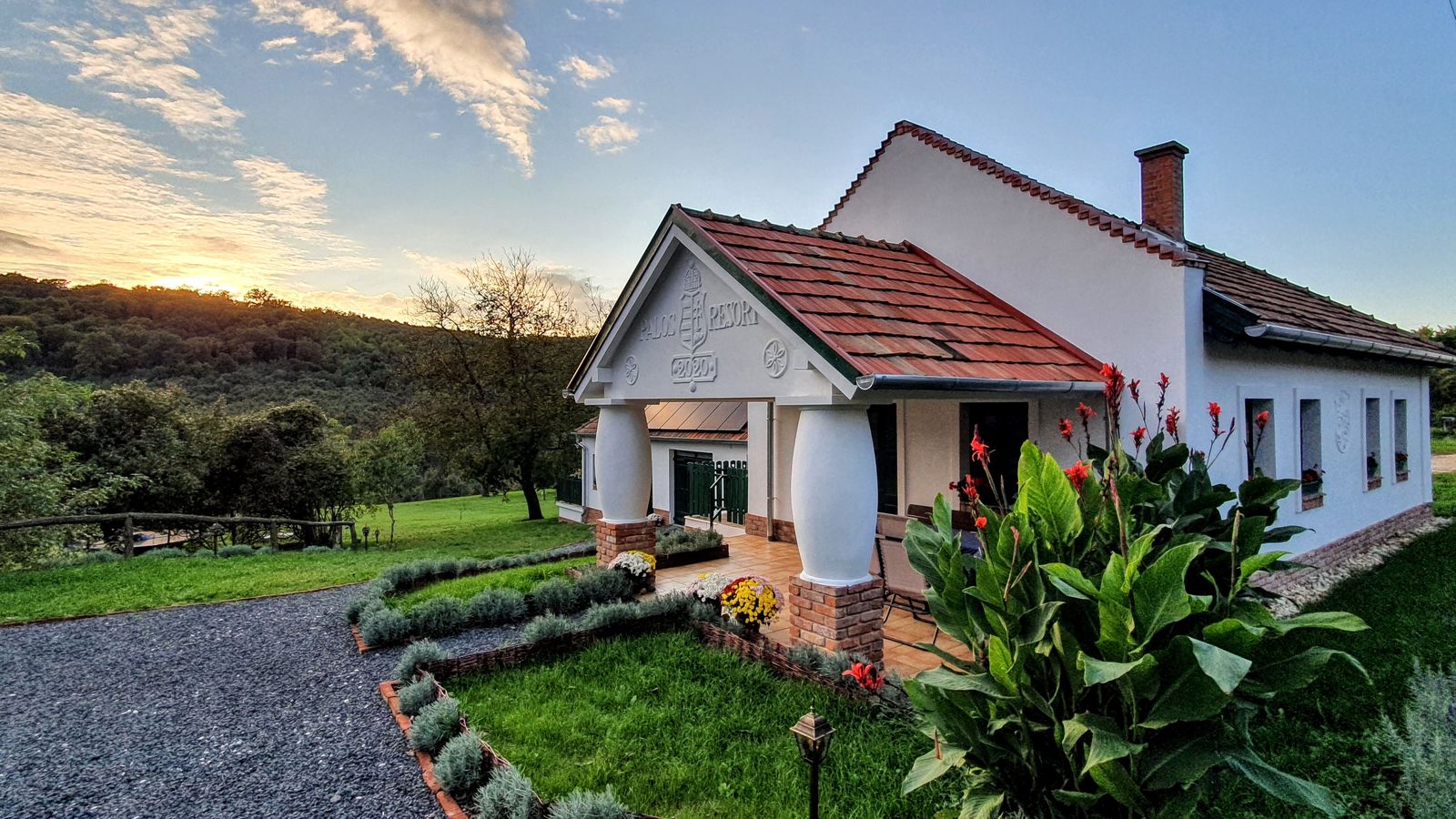 20 hectare traditional ranch - Photo 3