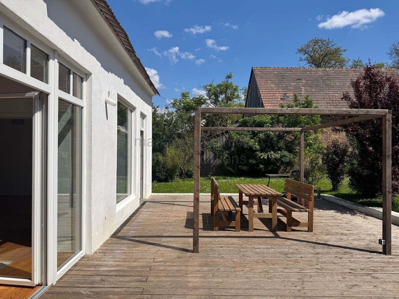 Location 492 - Photo 13