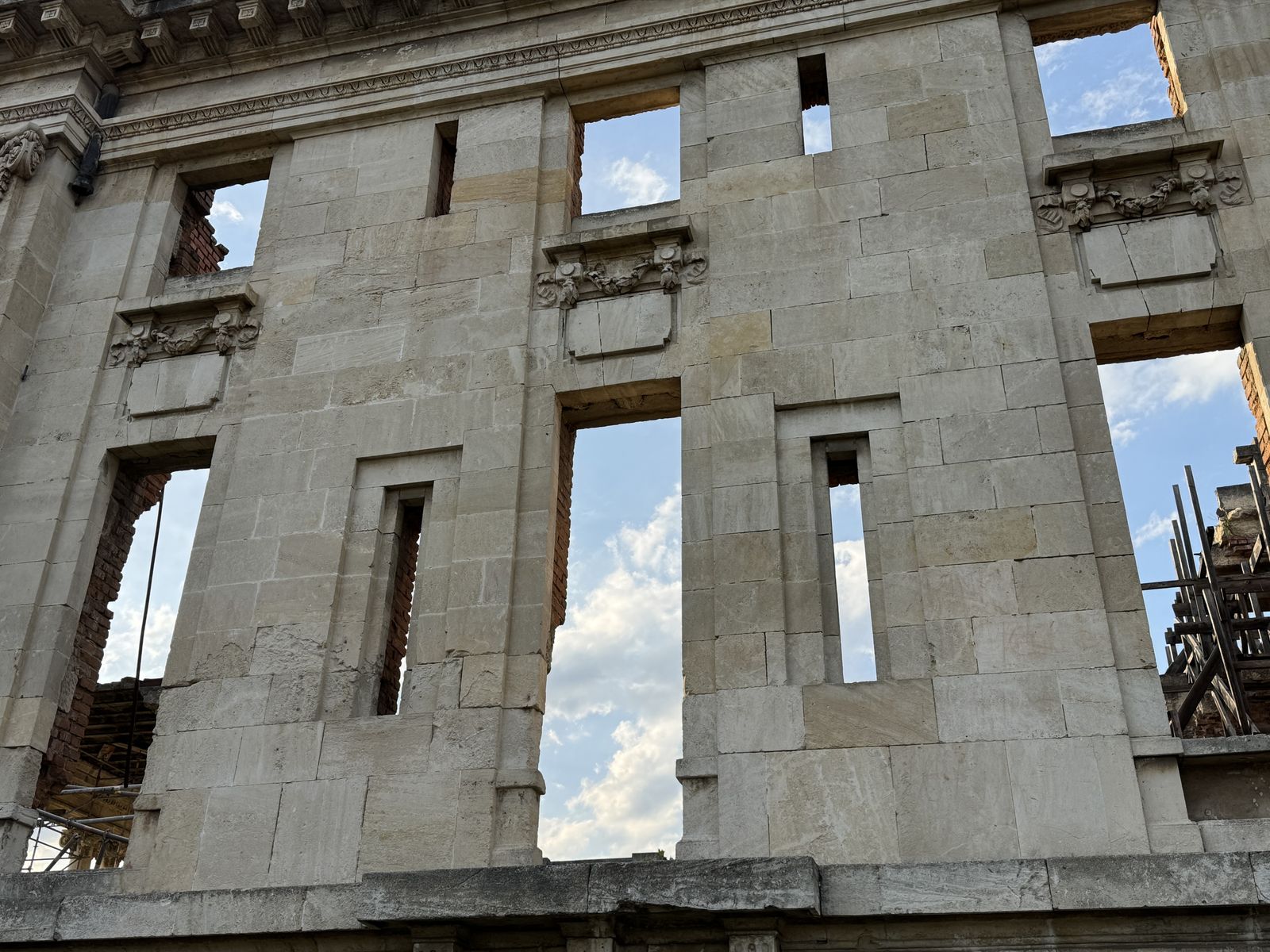 Ruined Palace, Romania - Photo 16