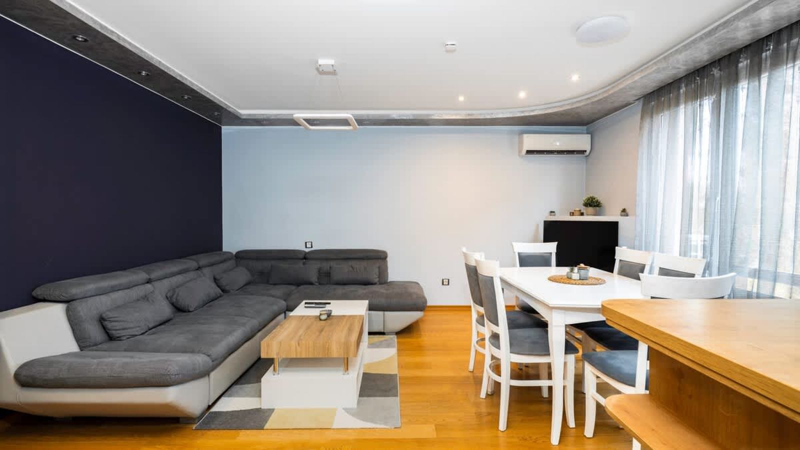 Modern 2BD in Mladost District | Free Parking - Photo 21