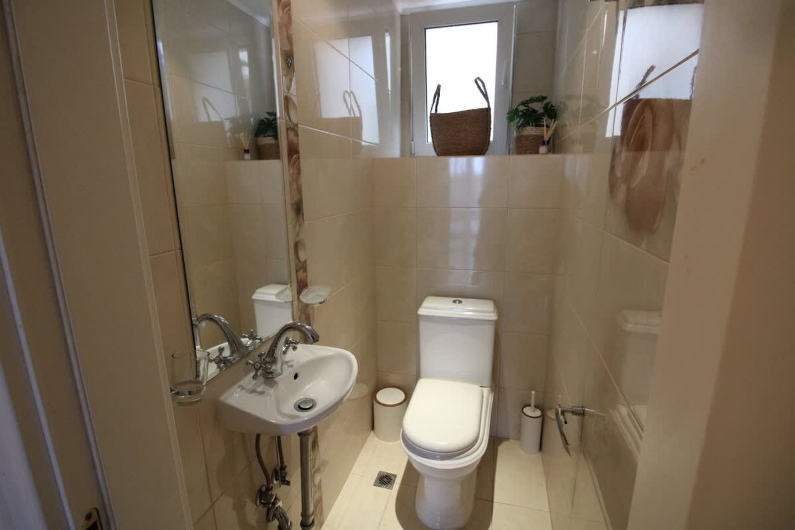 Cozy 2 bedroom apartment in Flores Garden - Photo 26