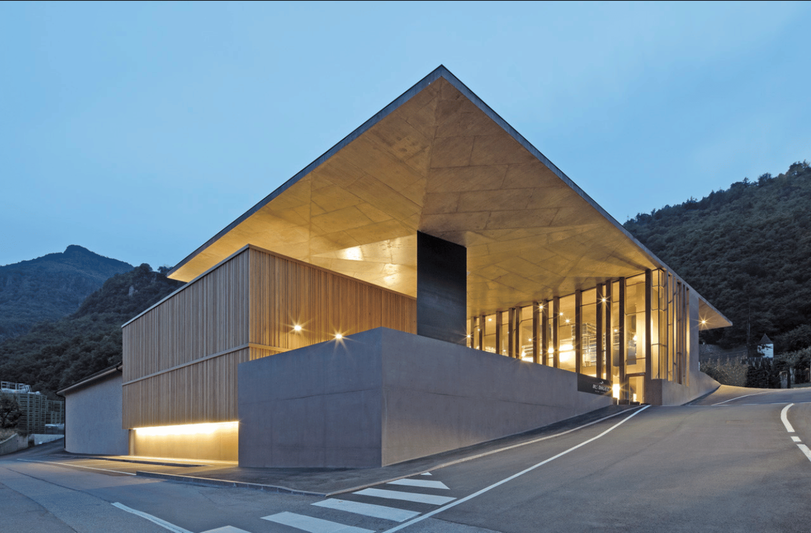 Winery Nals Margreid - Cover Photo