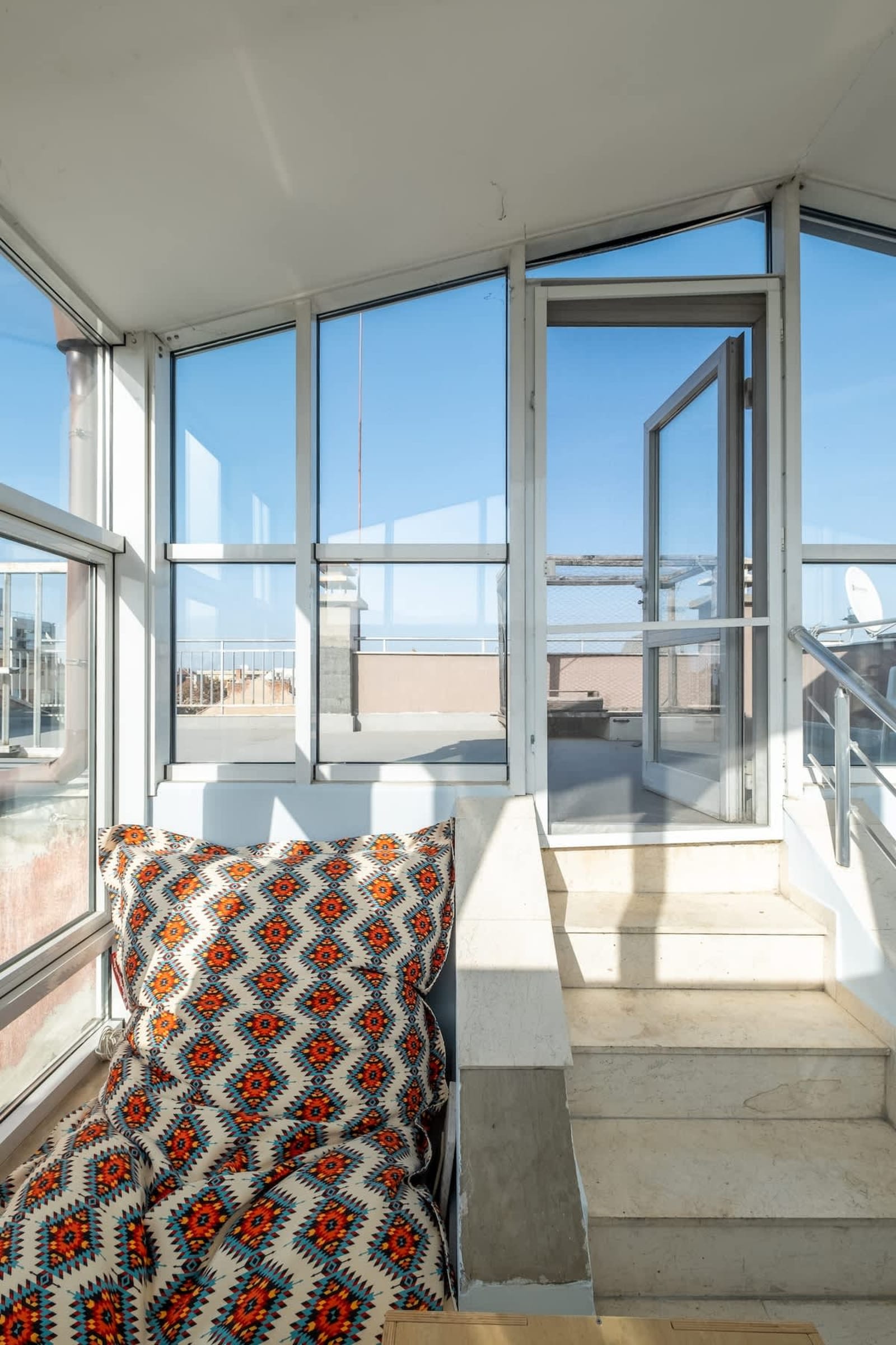 Marvelous Apt / Roof Top Terrace / 2BDR / 2BTH - Photo 29