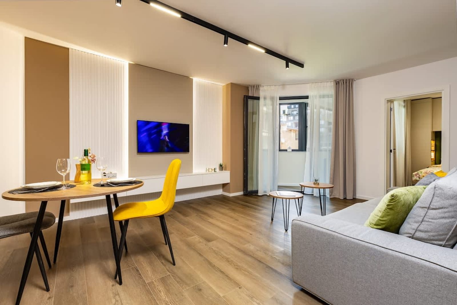 Stylish 1BD with Desk in Karshiaka - Photo 4