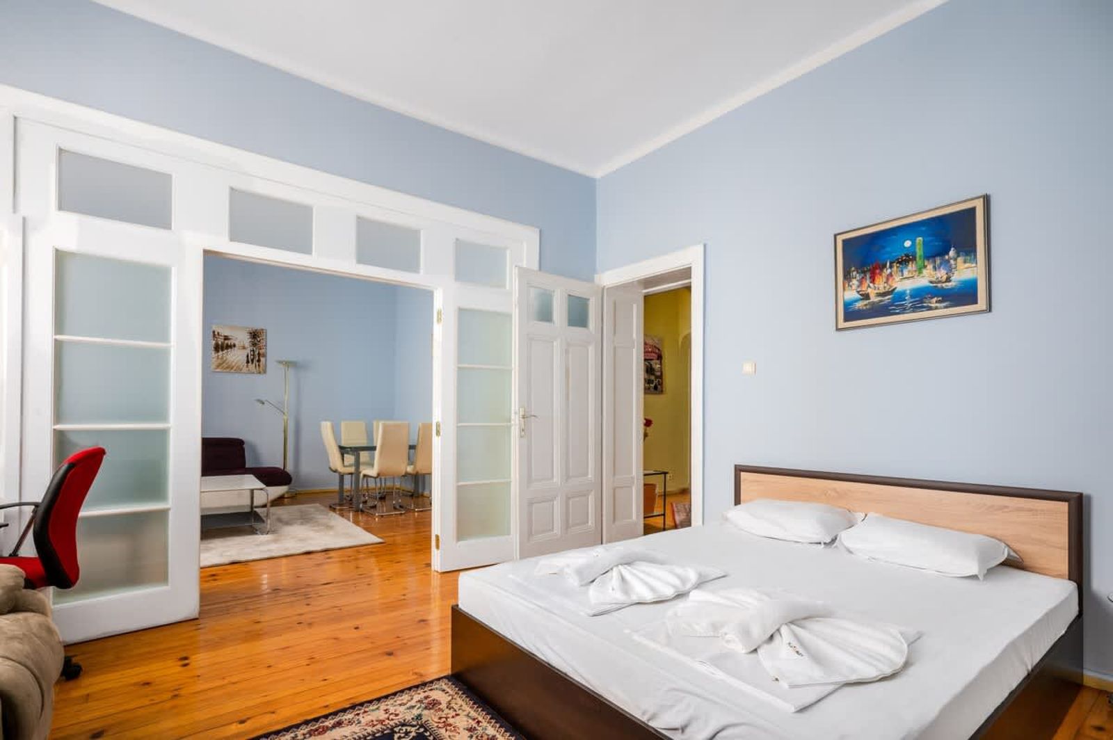 Sofia's Finest: 2BD Flat in the Heart of the City - Photo 3