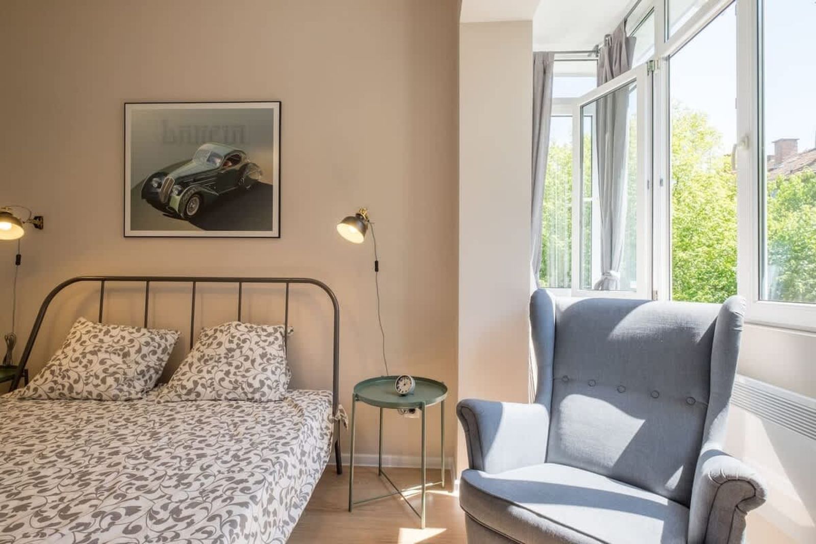 Enjoy The Ride | 2-BDR Lozenec Central Apartment - Photo 18