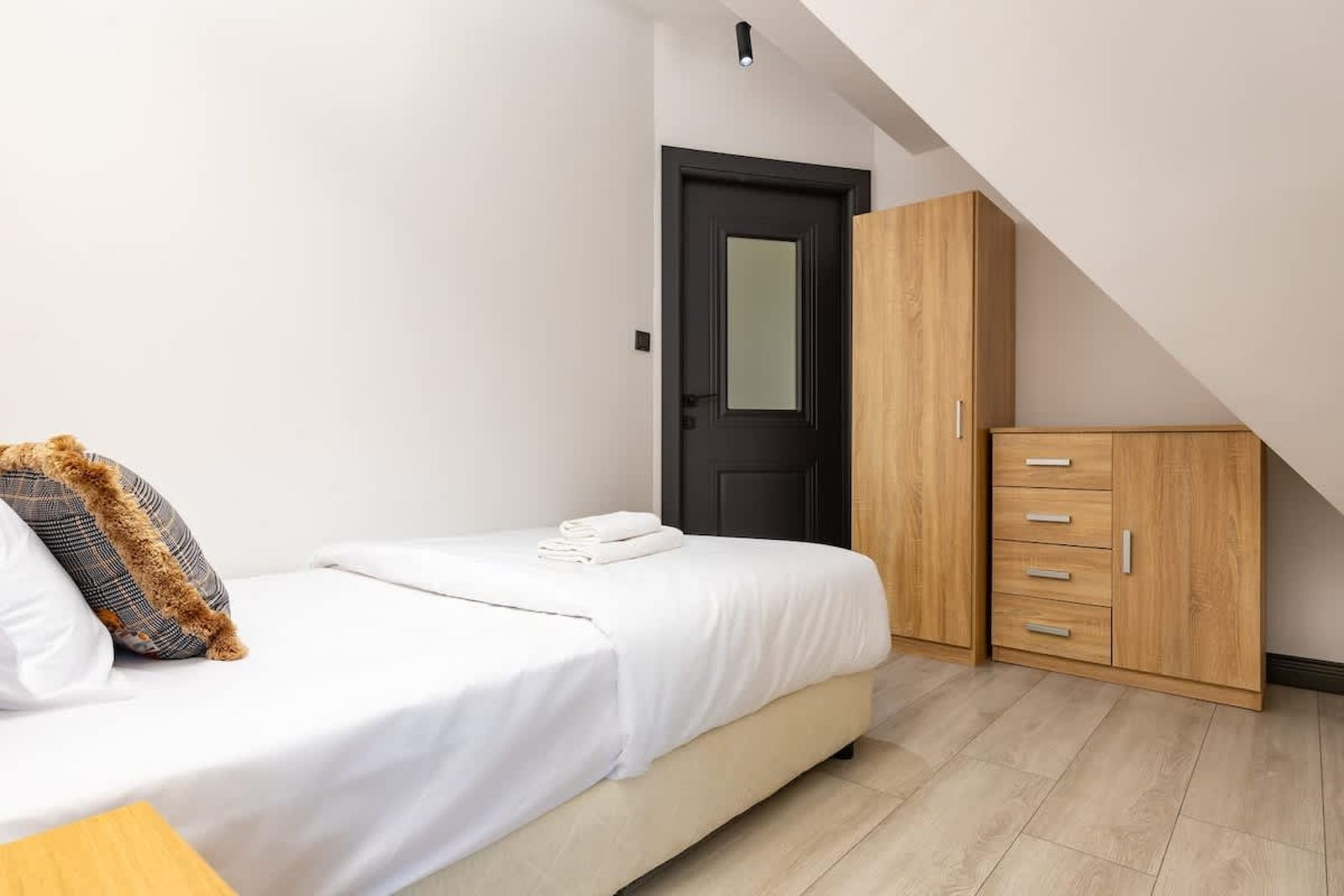 Central Apartments with Garden view - Apt No. 7 - Photo 18