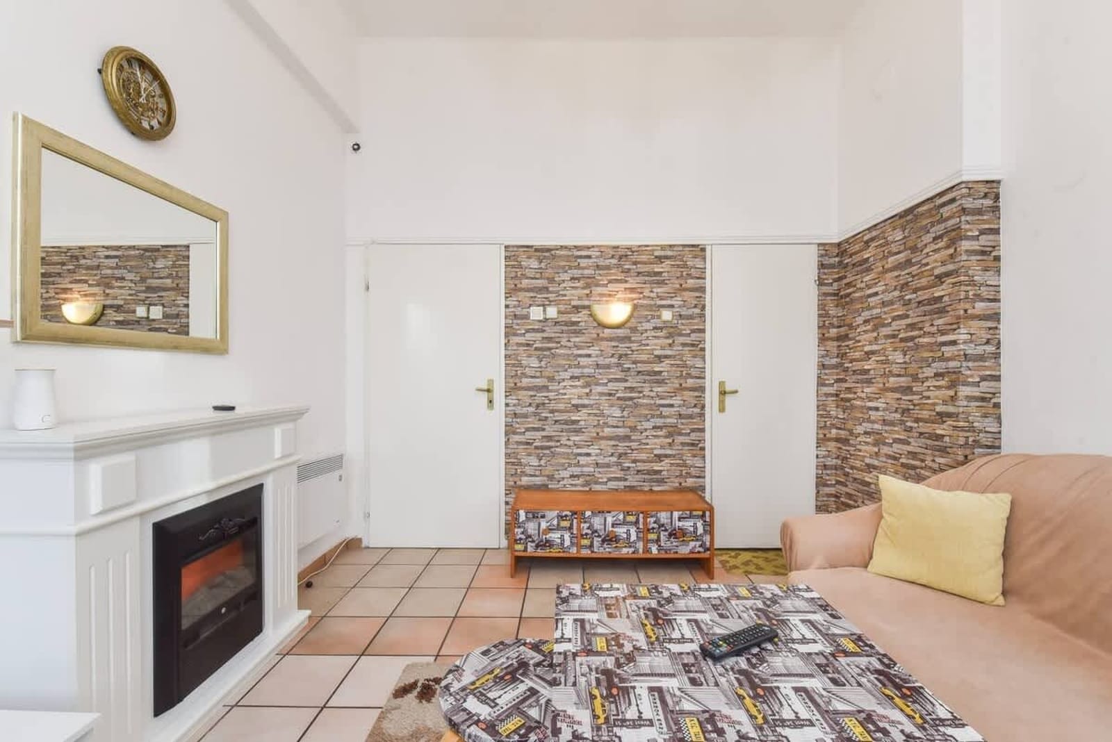 Historical Lion's Bridge 1-Bedroom Apartment - Photo 15