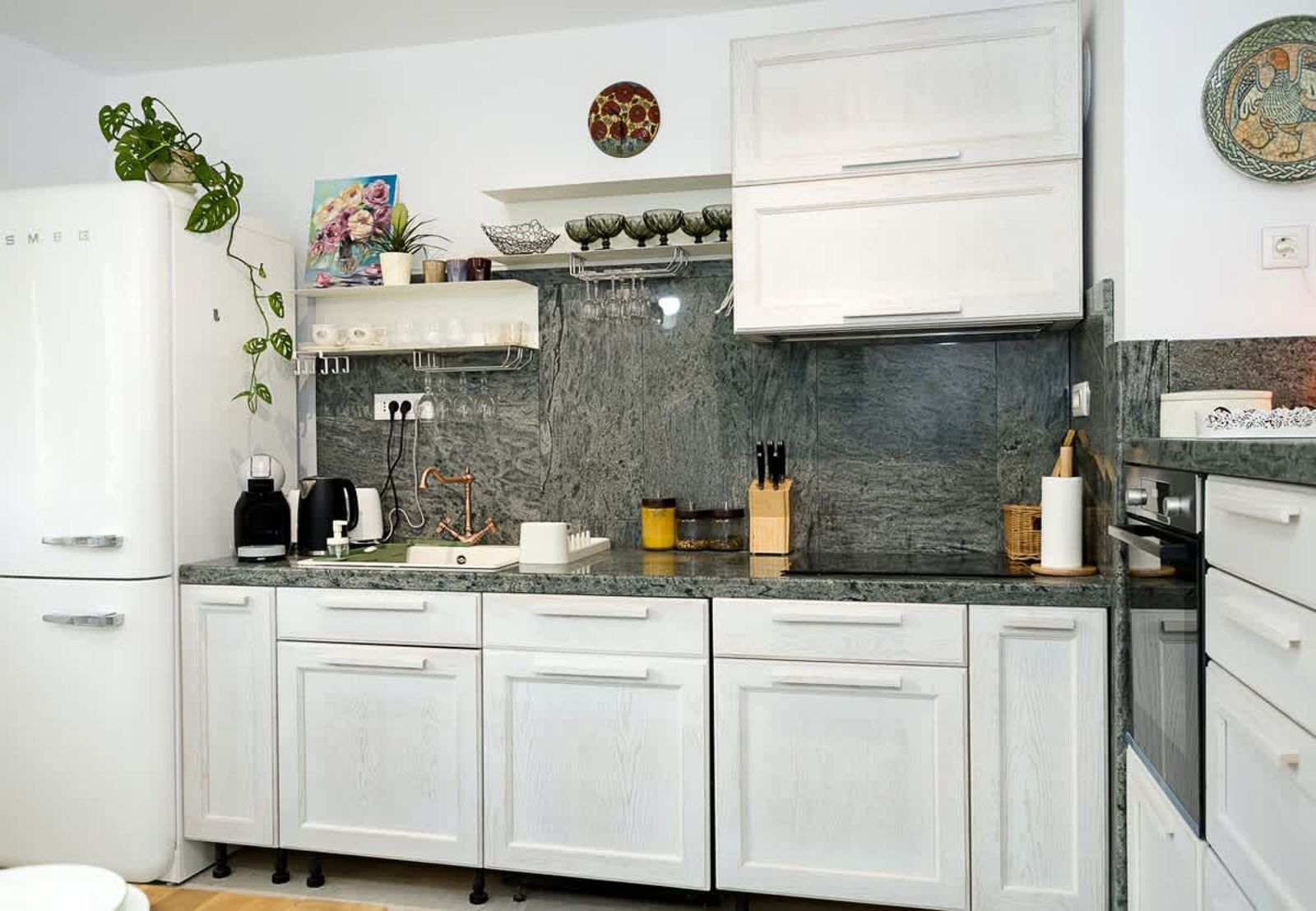 Stylish Flat with Balcony &amp; City Views–Briz, Varna - Photo 5