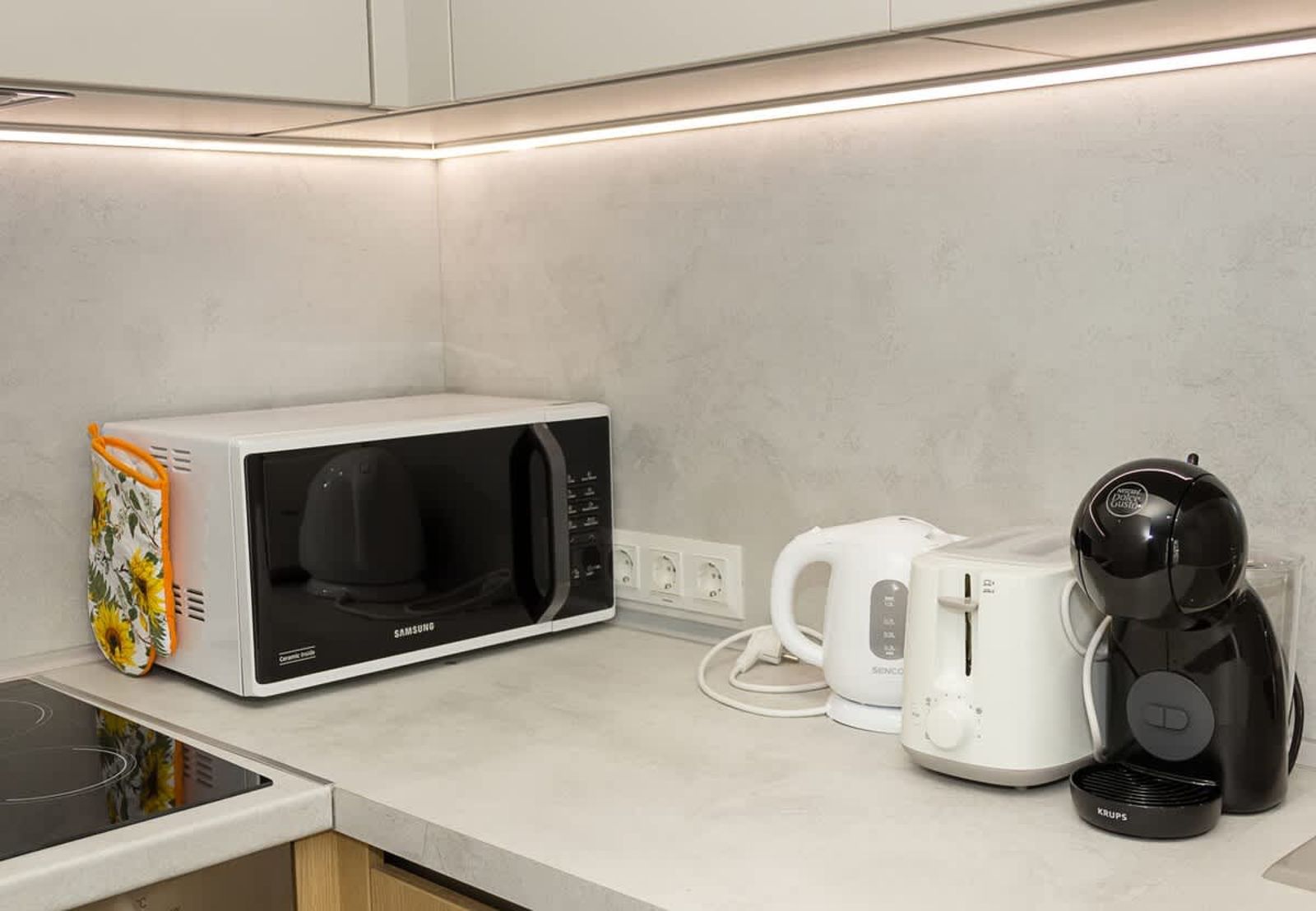 Sea Garden Varna - 2BD Flats with Desk &amp; Balcony - Photo 13