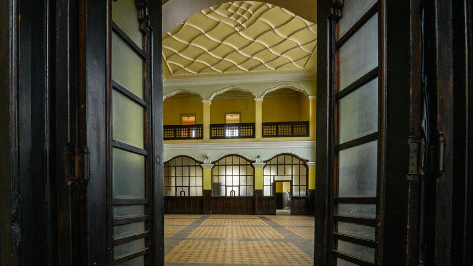 Period train station from the turn of the 20th Century_15