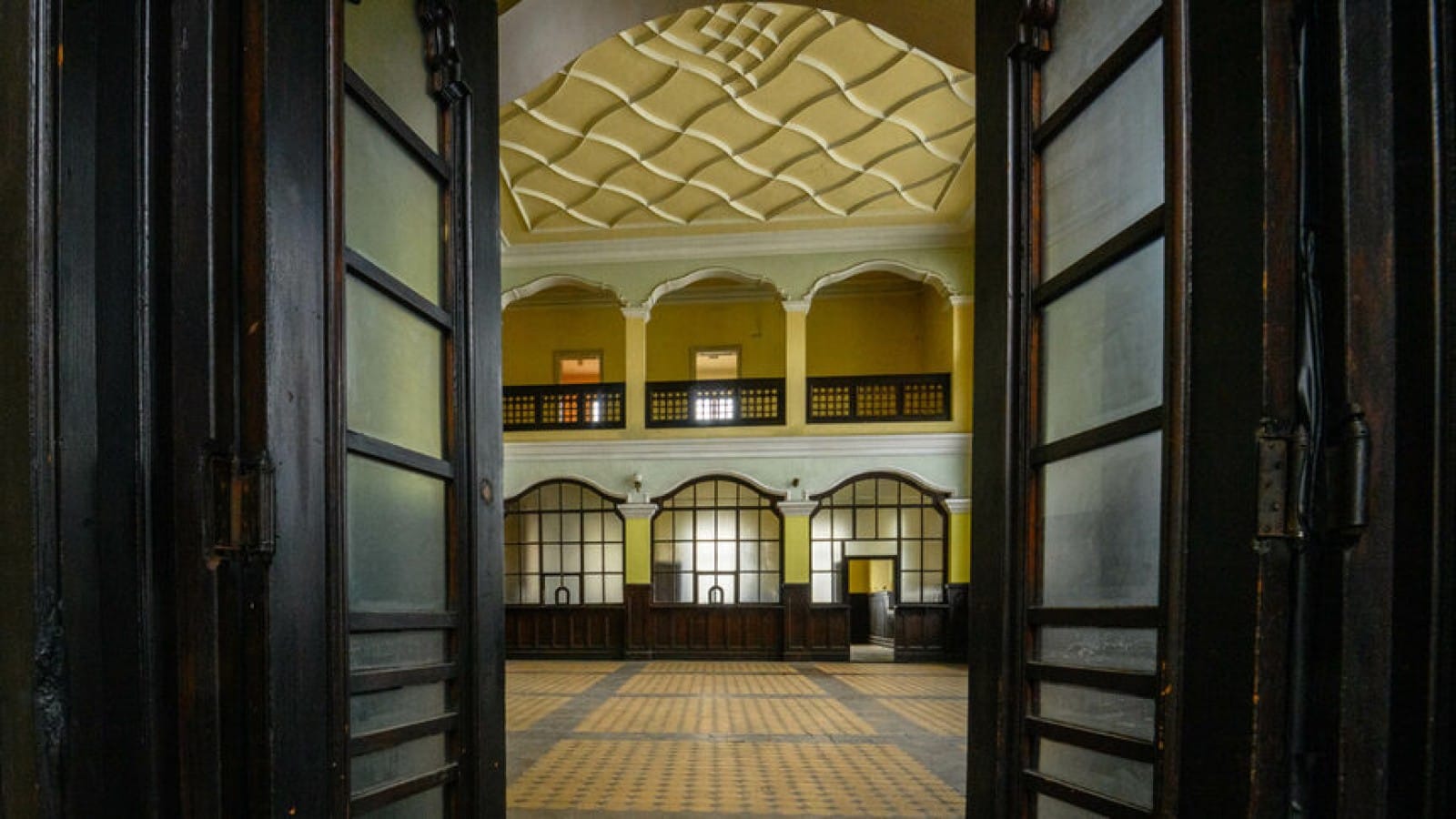 Period train station from the turn of the 20th Century_15