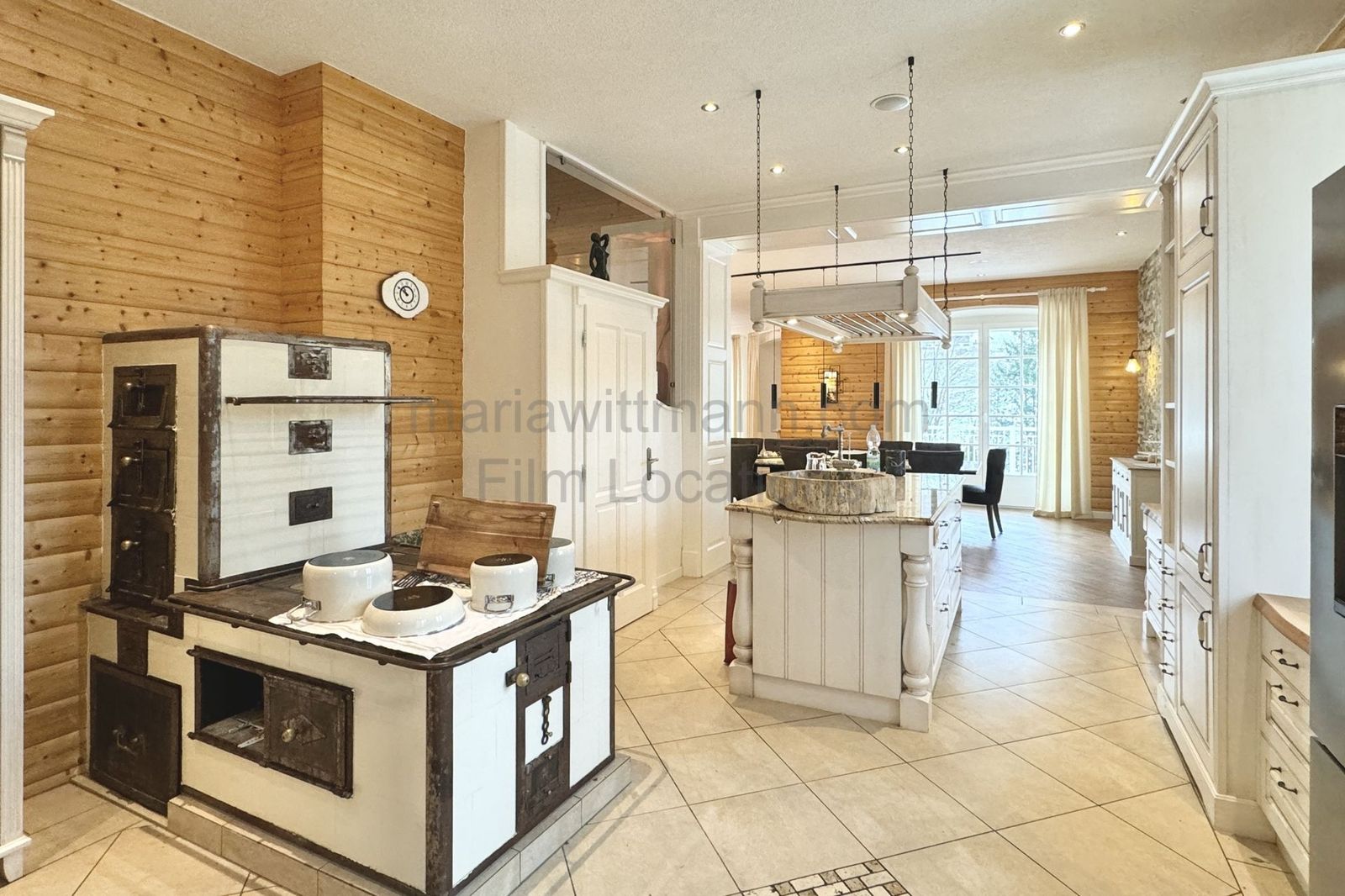 Location 265 - Photo 17