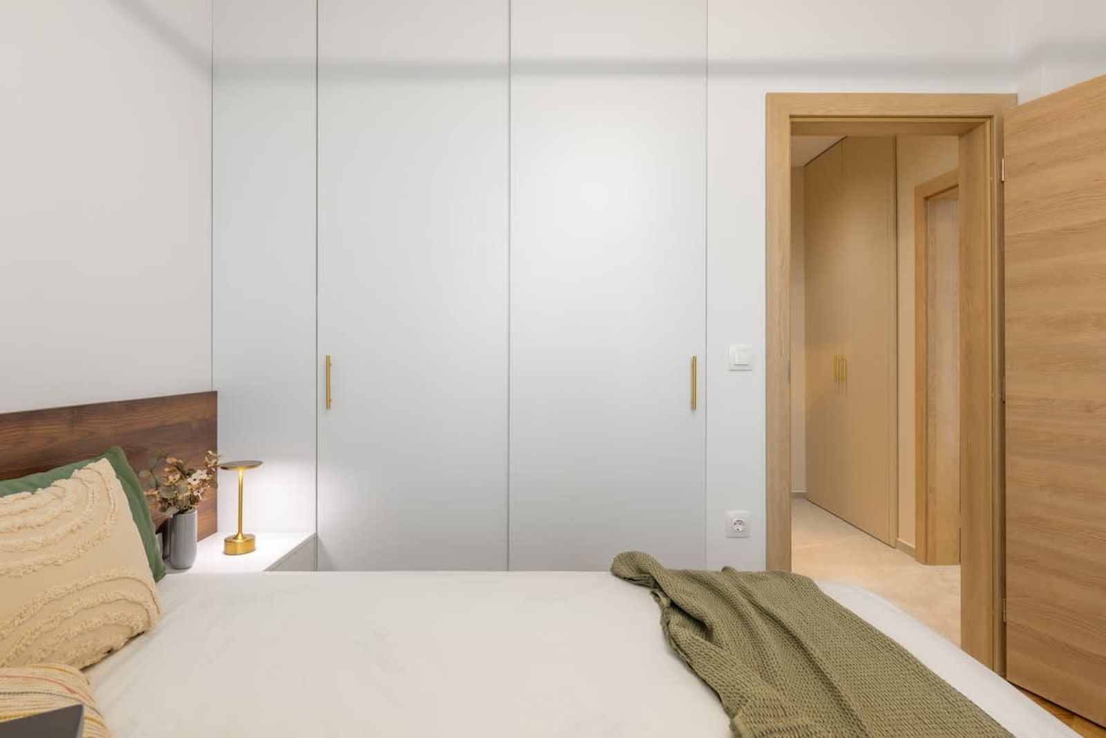 1BD Modern Serenity in Azur Delux Complex - Photo 17