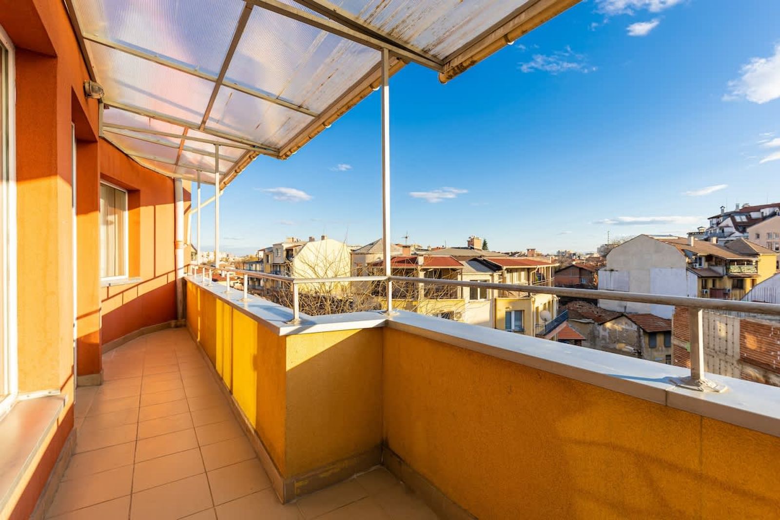 Sunny 1BD Apartment in OLD TOWN - Photo 14