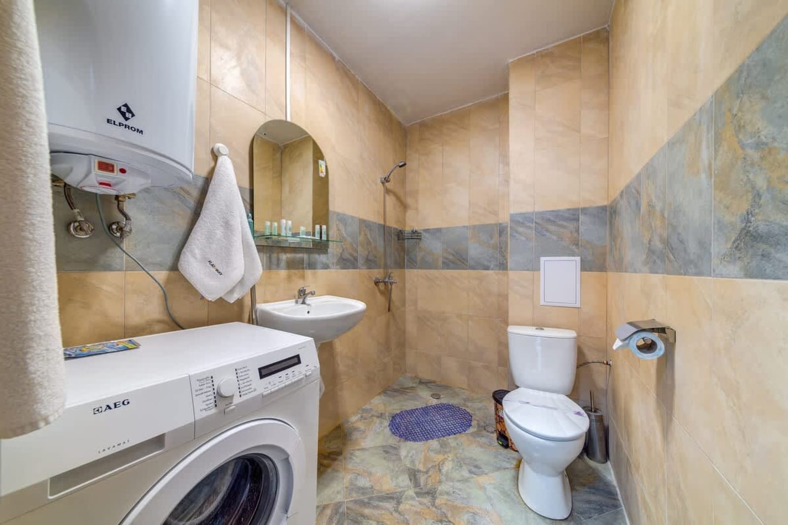 Villa Kometa  – 1BD Apt with Balcony &amp; Forest View - Photo 13