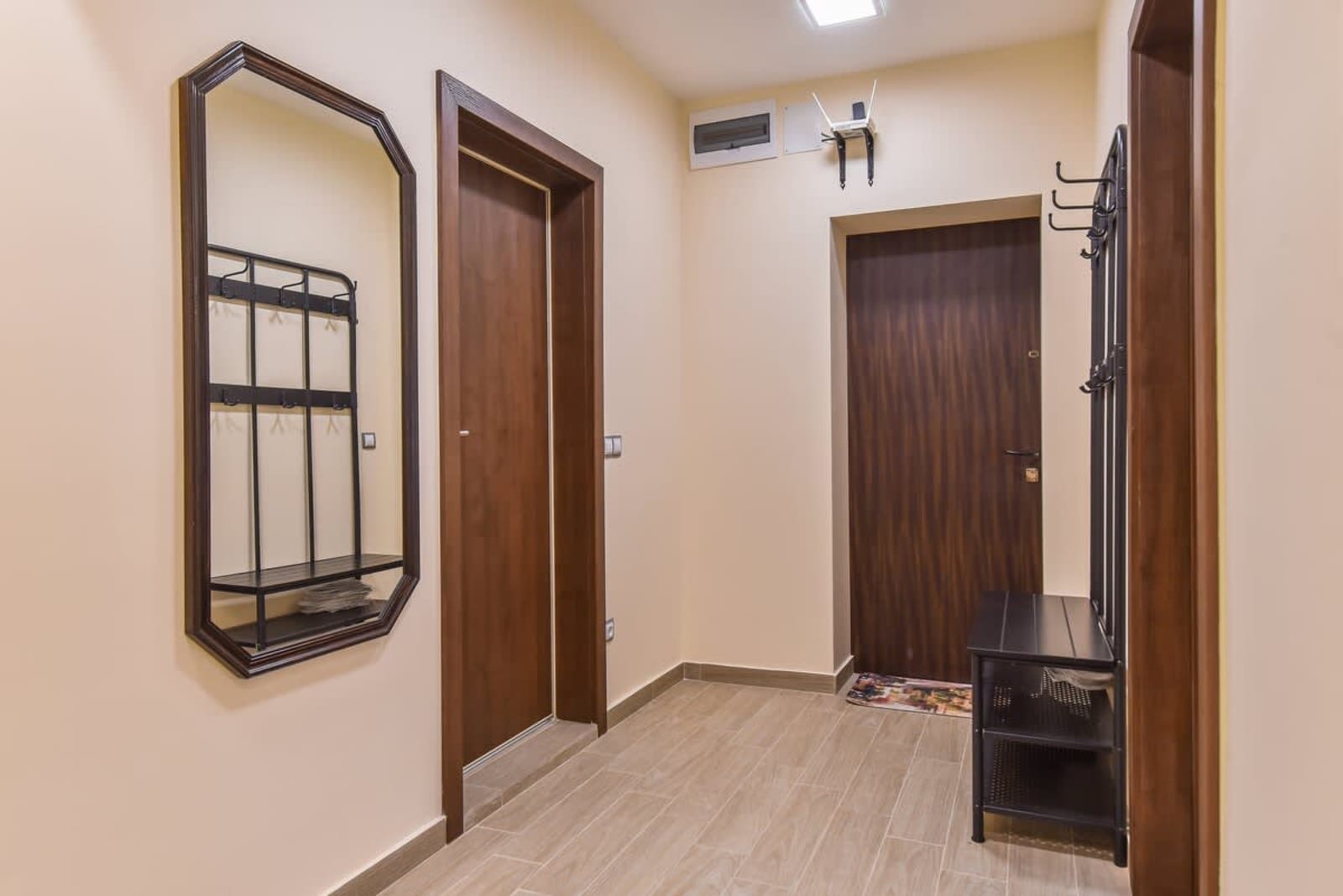 • Kanso Japan • 2-BDR Central Flat with Balcony - Photo 19