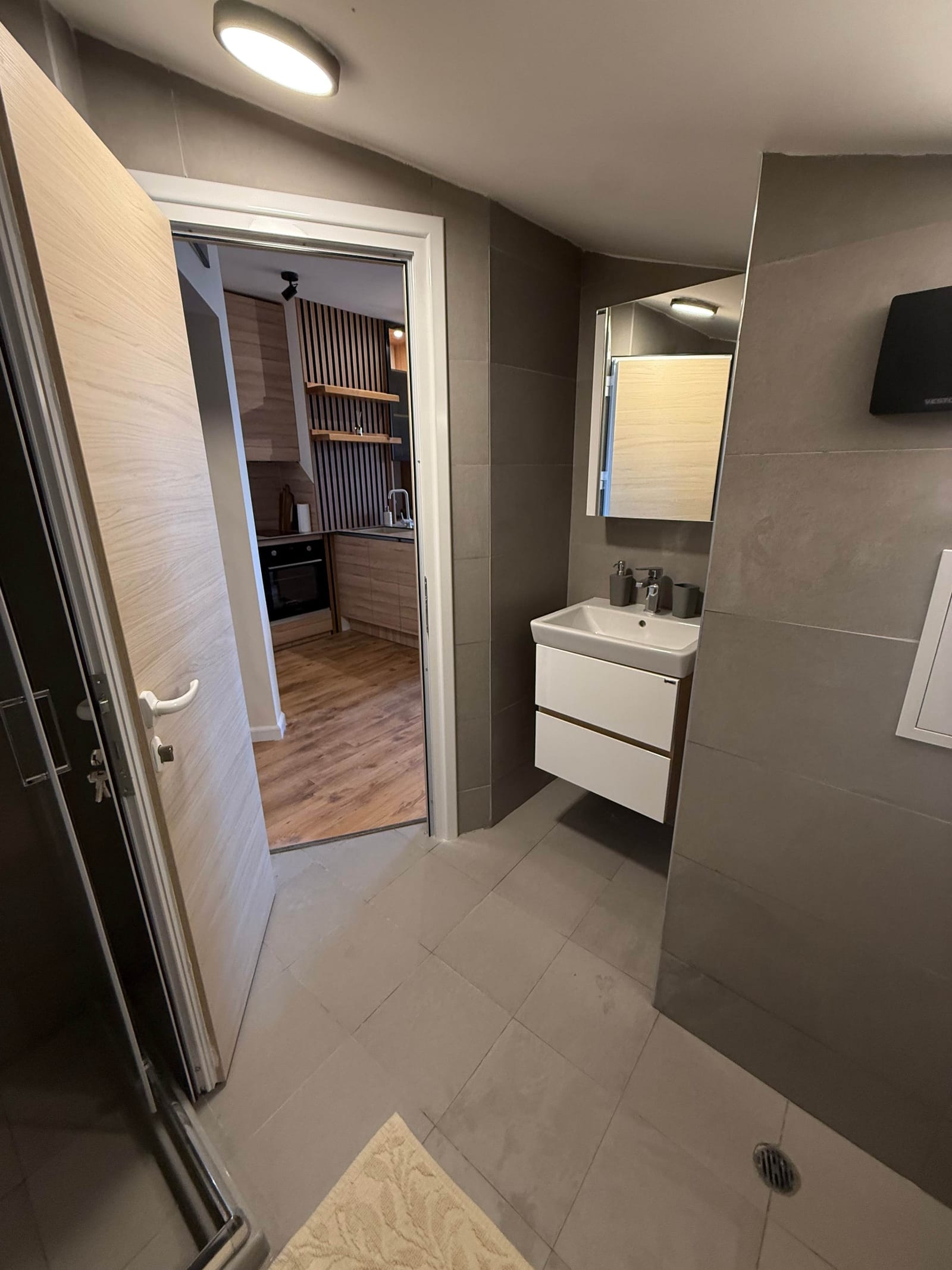 Detelina Mountain Retreat- Cozy Studio with Balcony - Photo 9