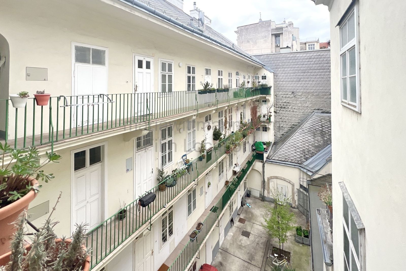 Location 112 - Photo 17