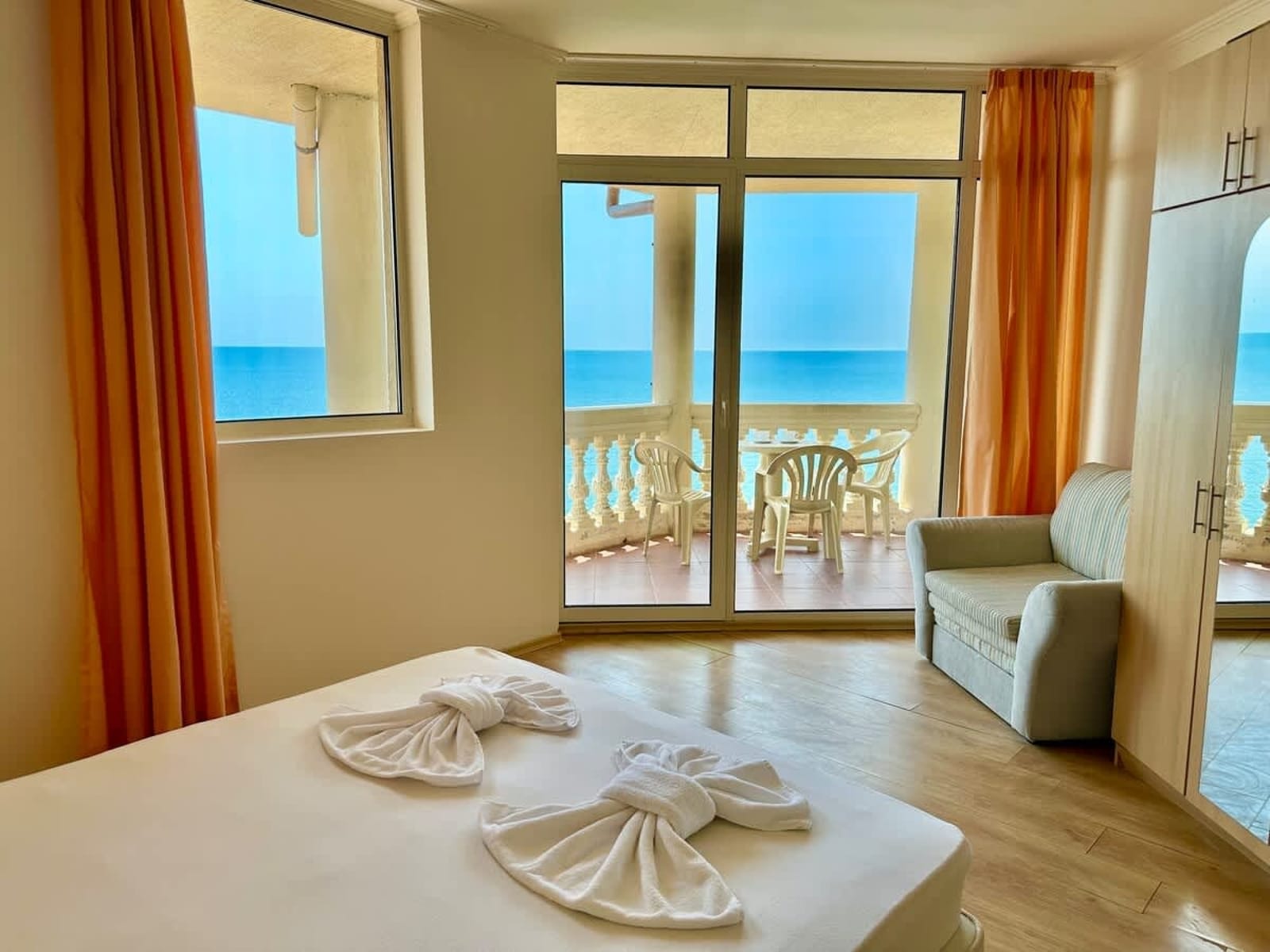 Atrium  Apartment with Sea View - Photo 28