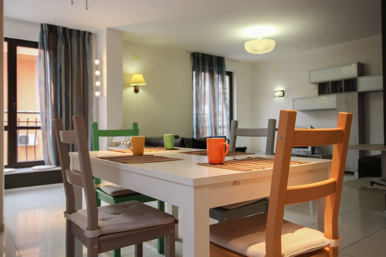 Trendy &amp; Deluxe Apartment - Photo 5