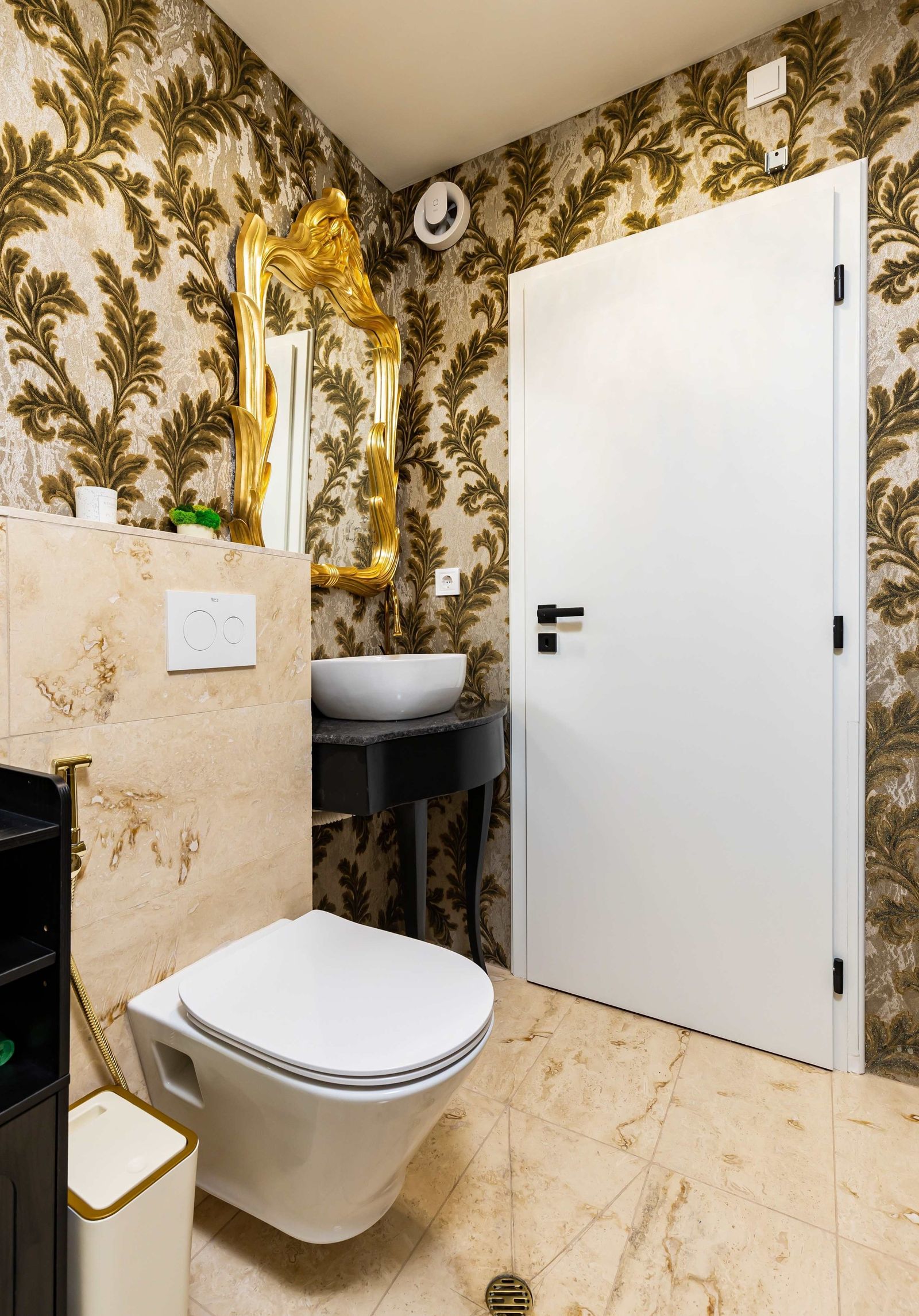 Sunny Modern 1BR Retreat with Cozy Balcony - Photo 26