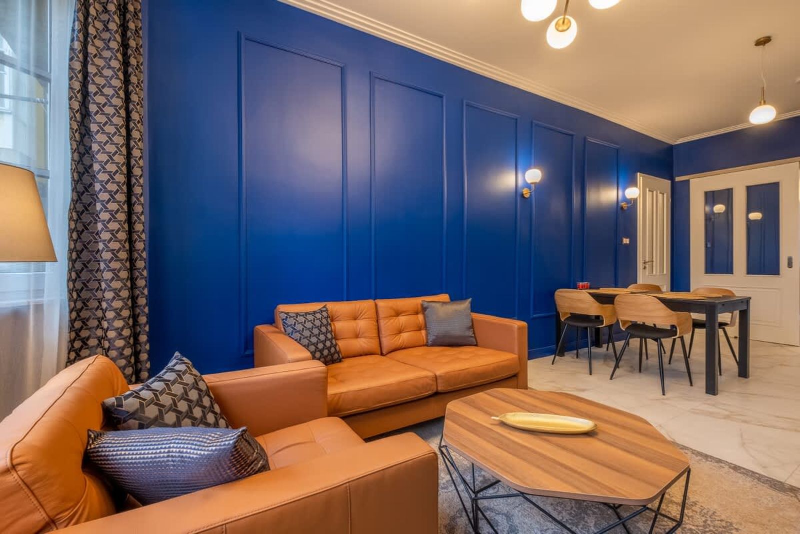 Sofia’s Classy Blu -2 Bedrooms - Photo 13