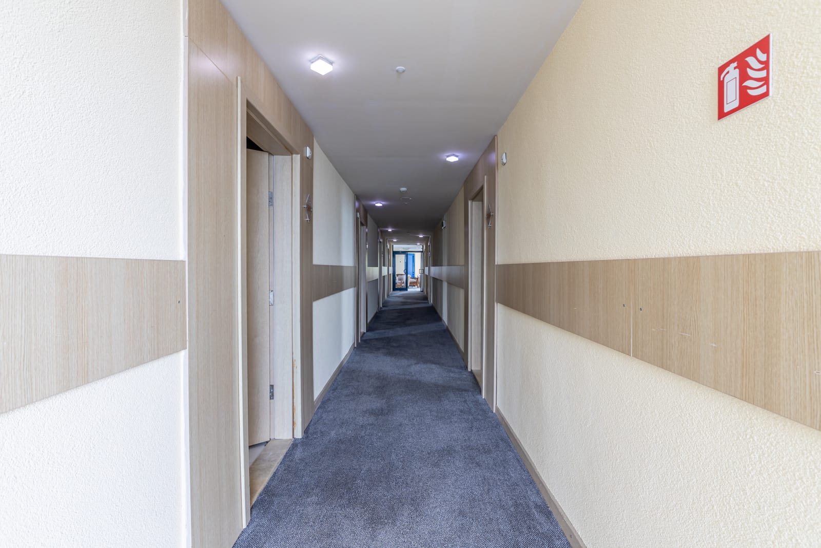 Slavuna Hotel - Photo 4