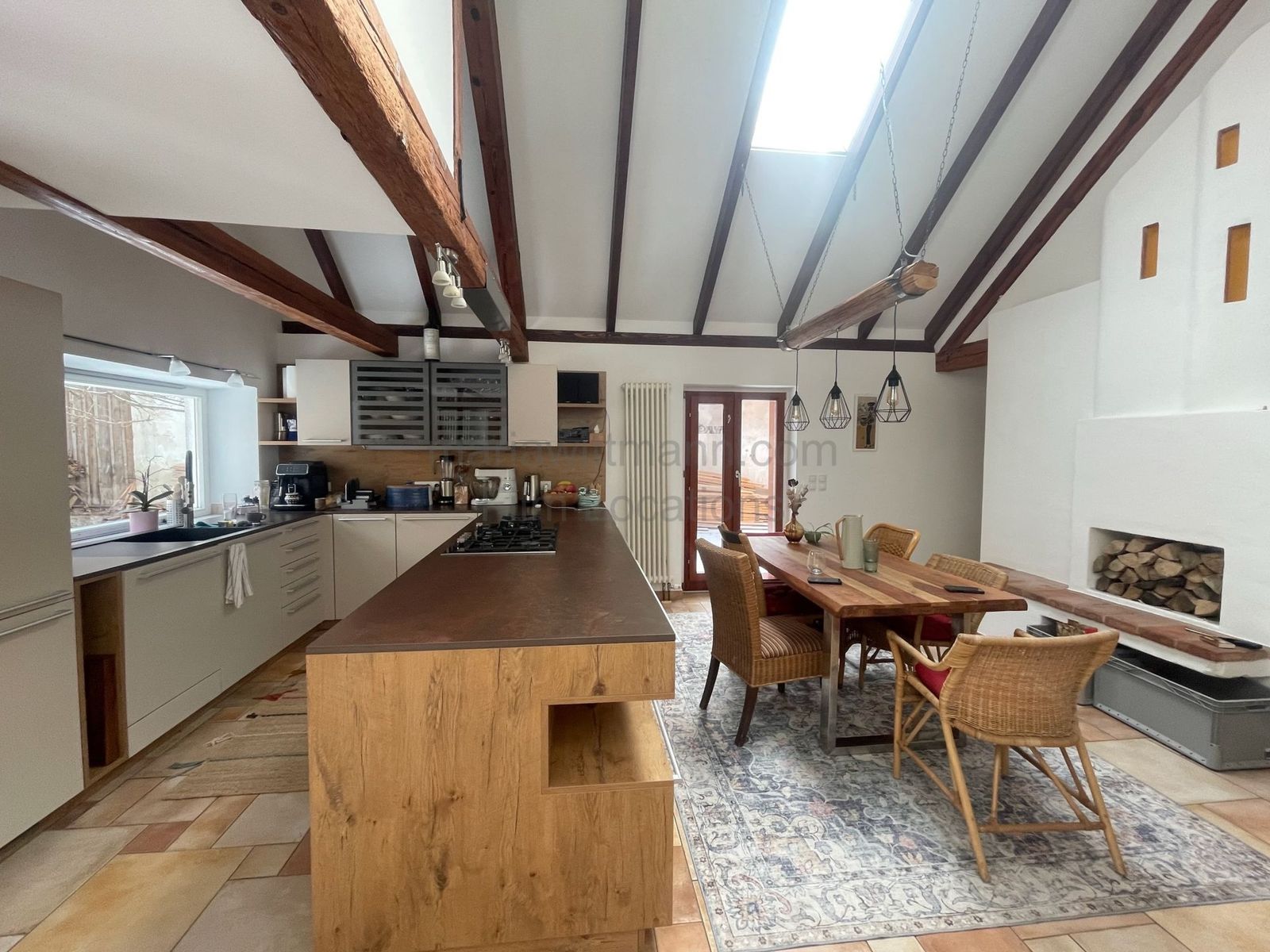 Location 521 - Photo 6