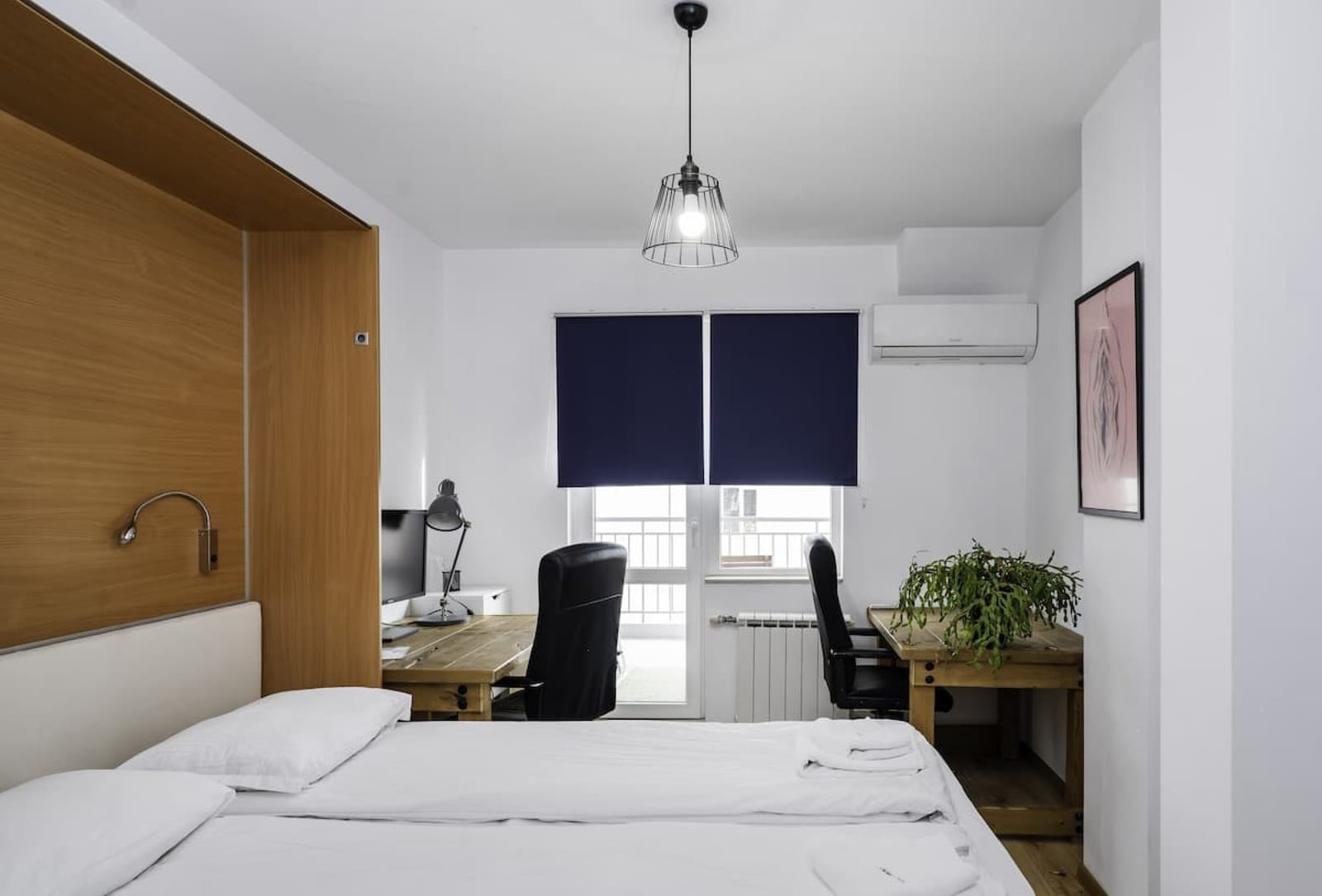 Charming &amp; Cozy 2BD Apartment with Natural Light - Photo 4