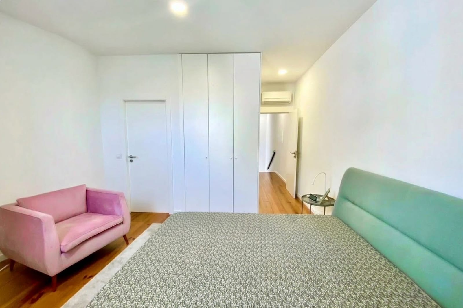 2 BDR &amp; 2 BTHR Duplex with 2 balconies - Photo 11