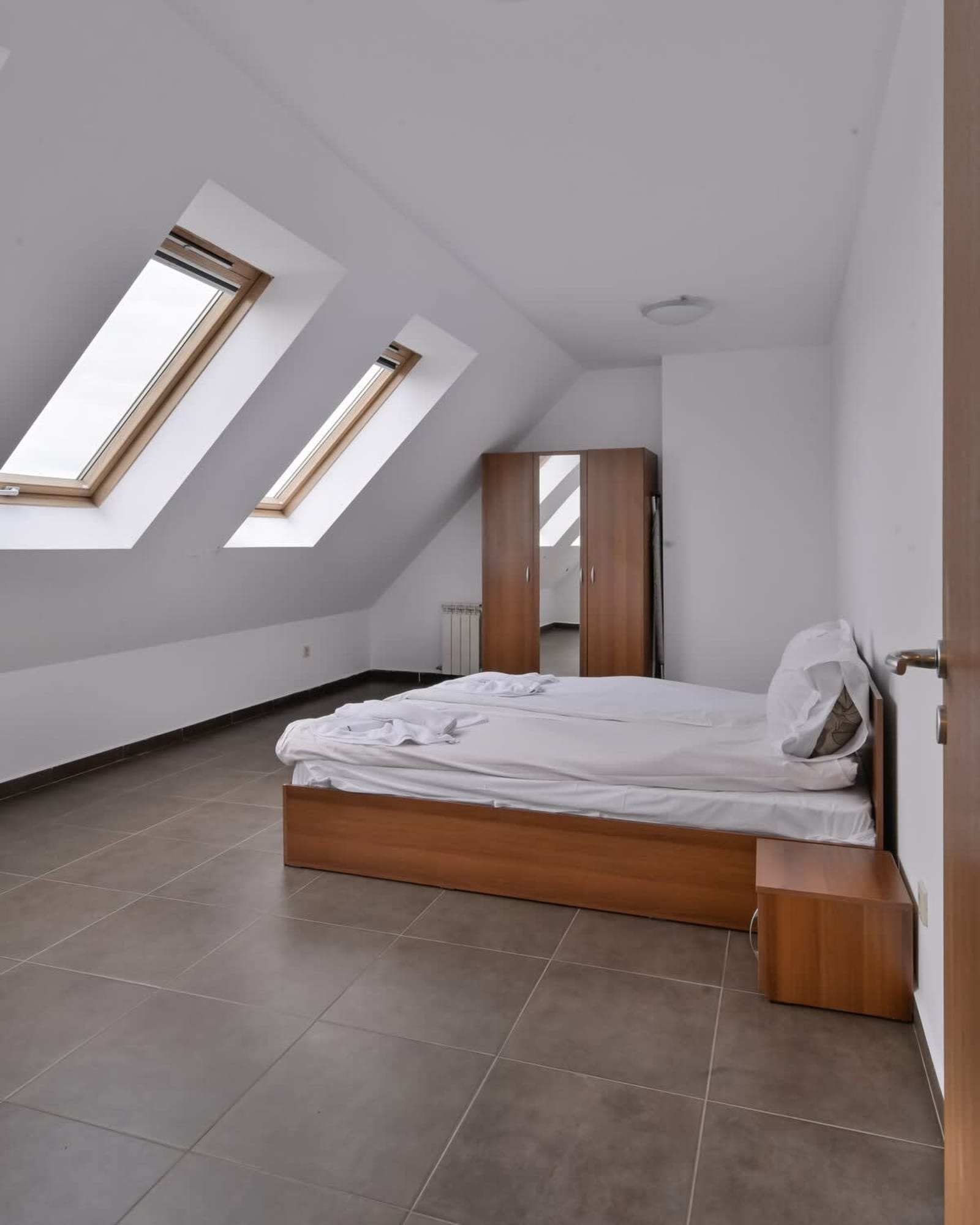 One-Bedroom Maisonette with Spacious Terrace - Photo 16