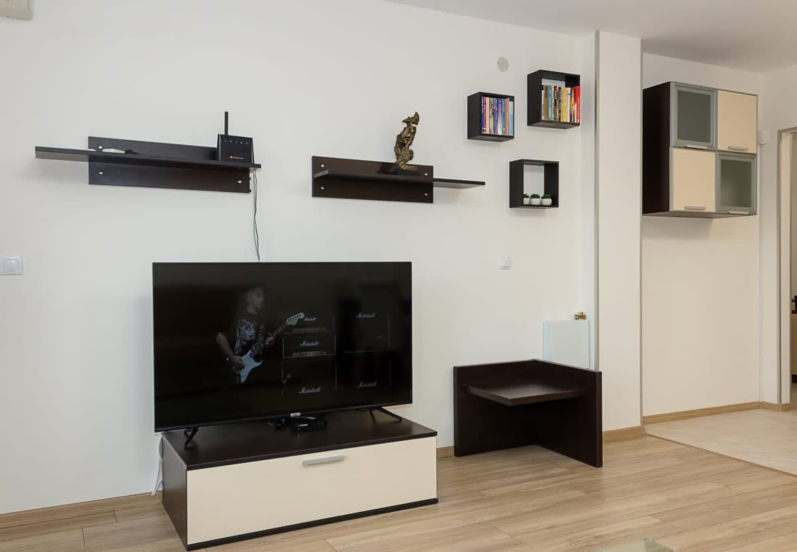 Golden Sands 1BD Apartment - Photo 6