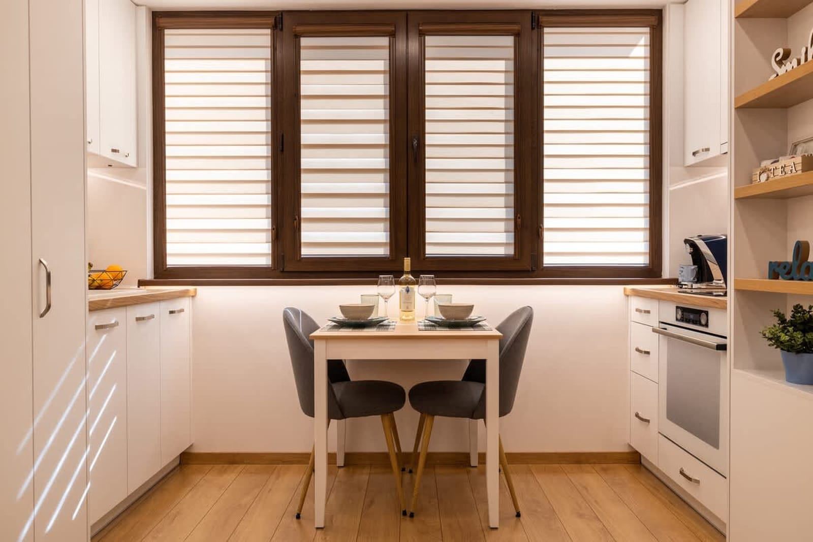 Luxury Studio Living with Top Location - Photo 8