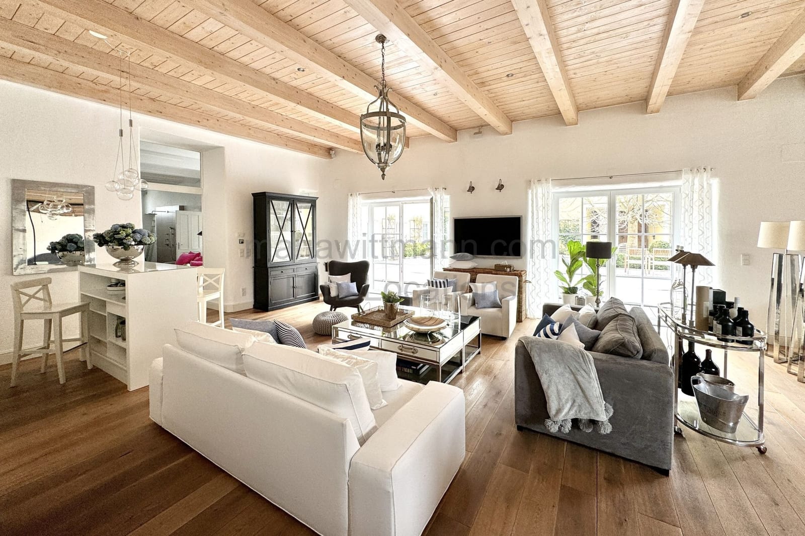 Location 270 - Photo 2