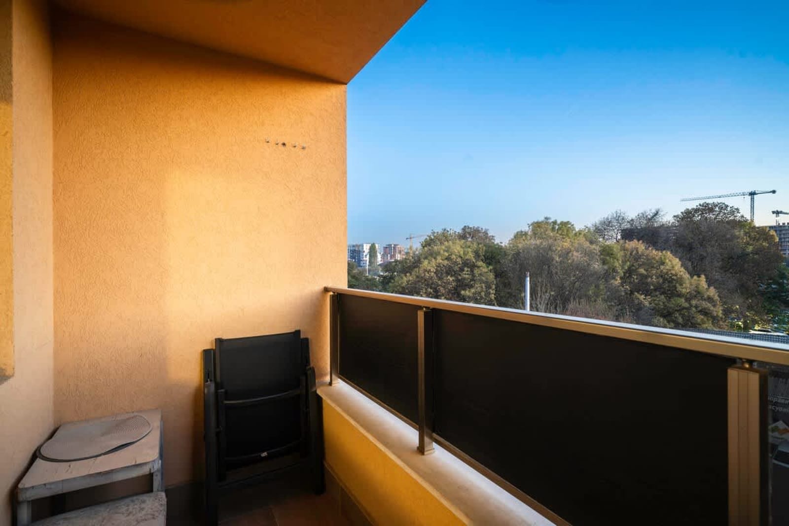 Cozy 1BD Flat Close to the City Center - Photo 15