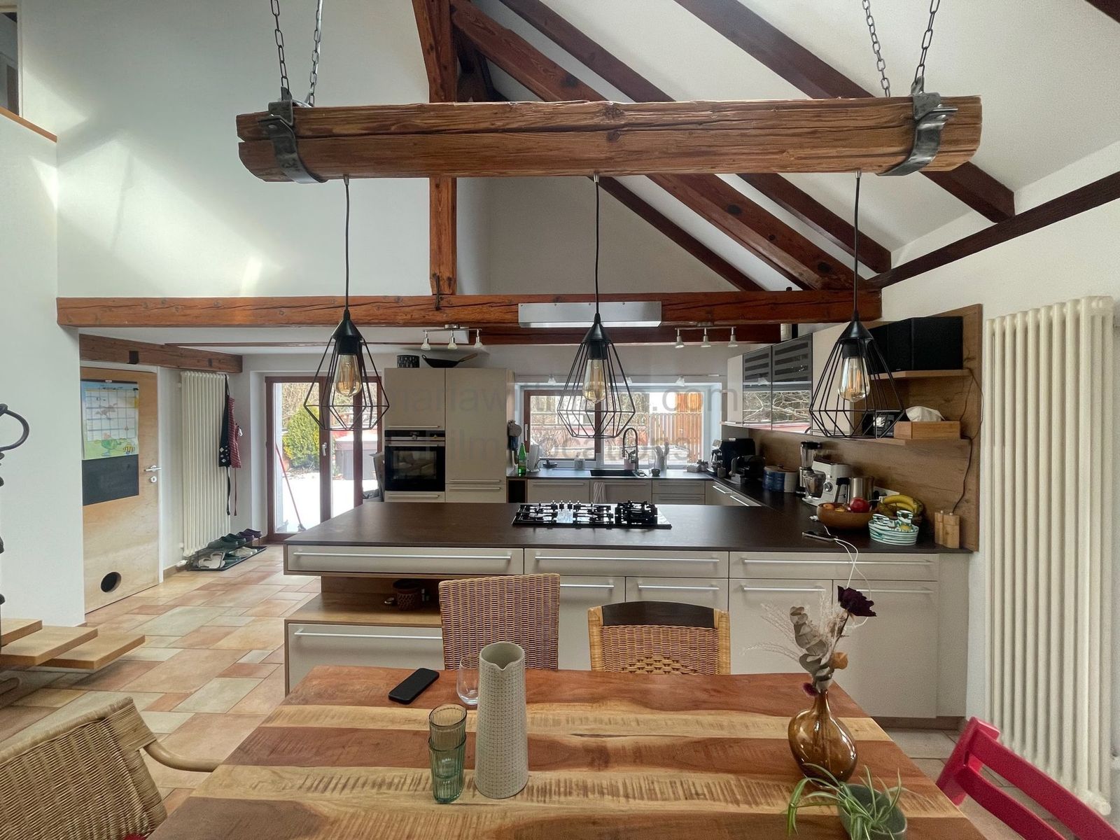 Location 521 - Photo 8