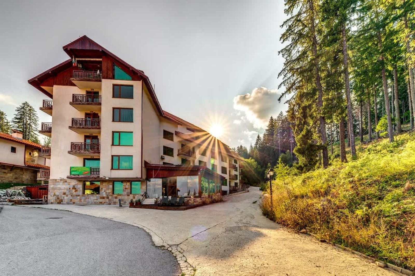 Cozy and Stylish Studio in Forest Glade - Photo 11