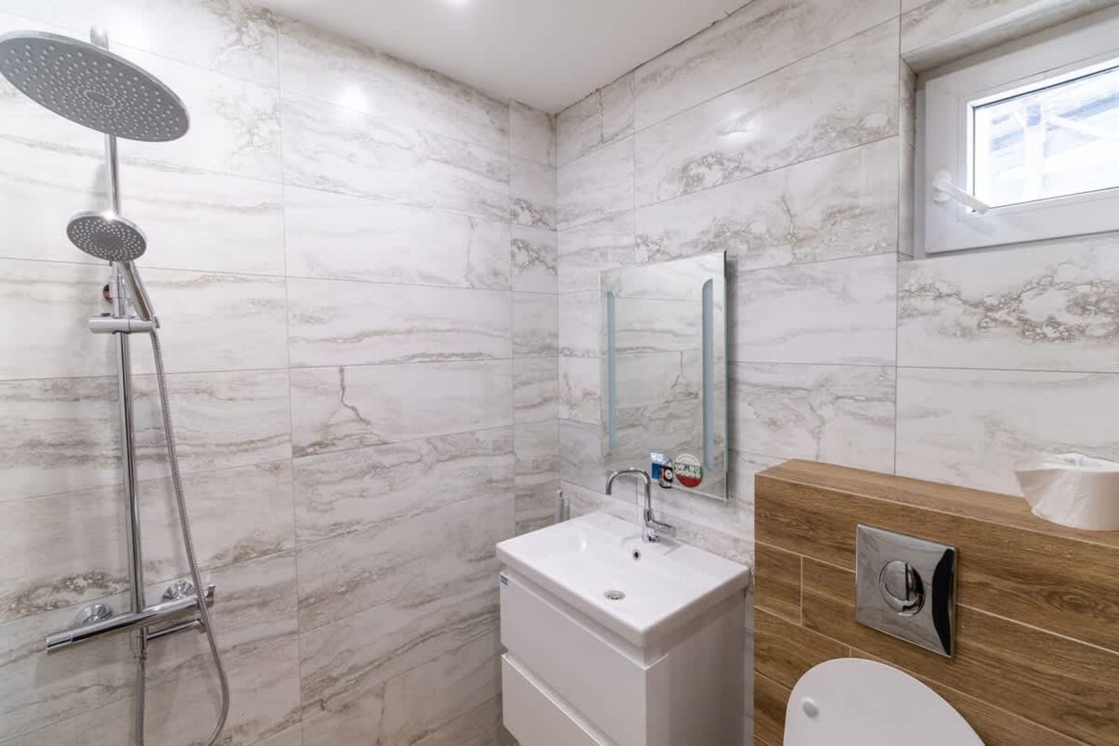 Central Plovdiv: Modern 1BR with Netflix &amp; Balcony - Photo 27