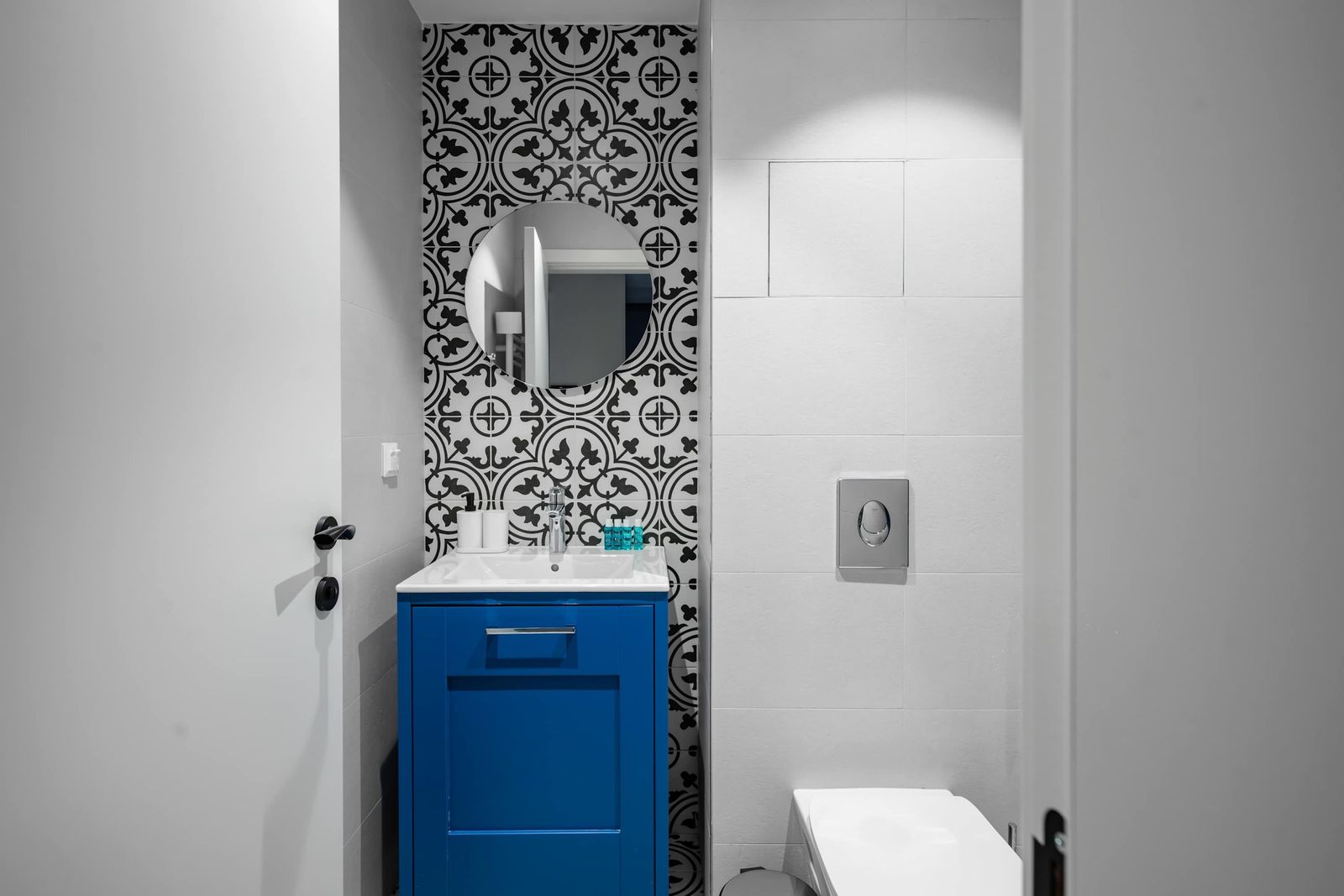 Aviva Living - 1BD Apartment - Photo 16