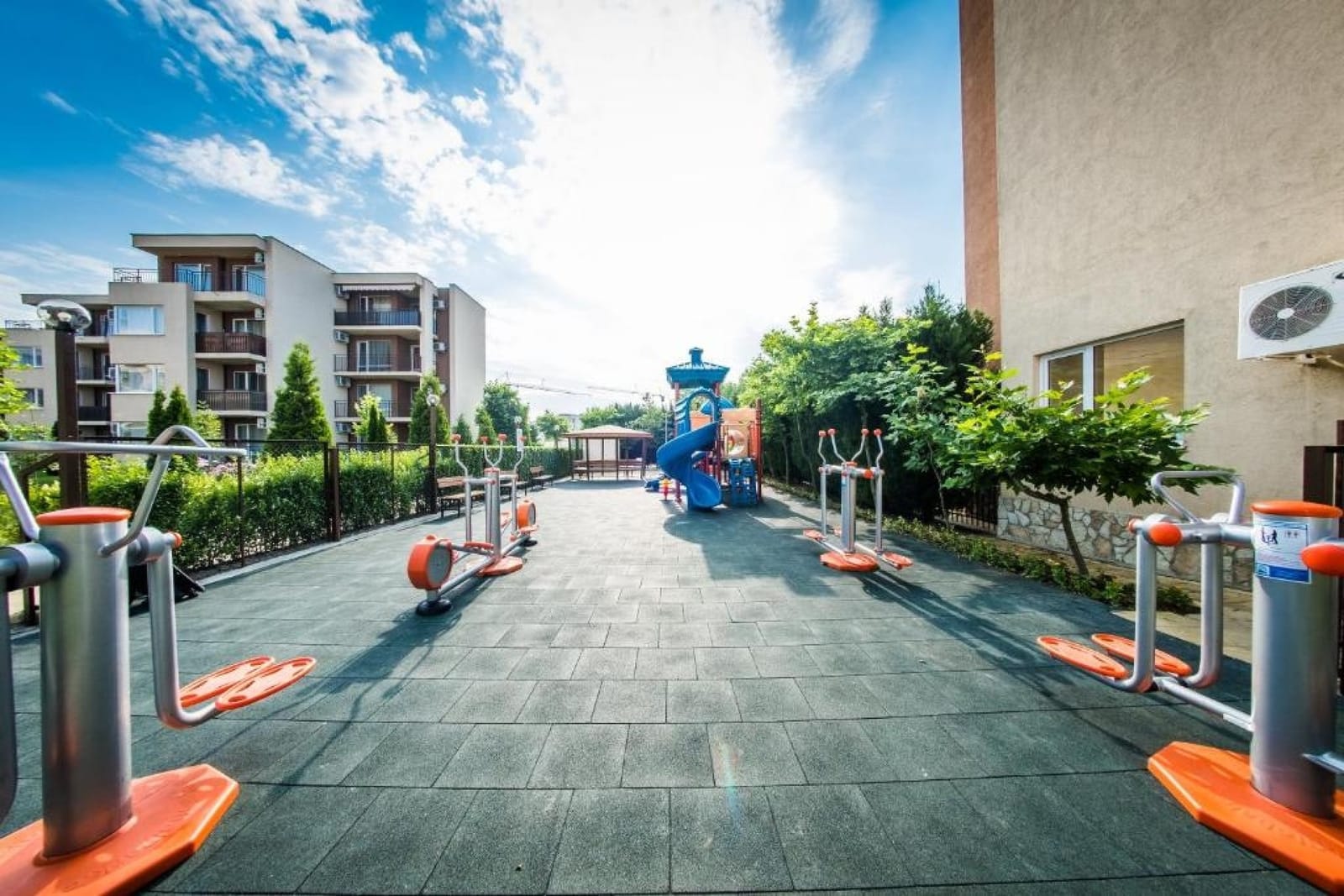 Holiday Cozy Apartament with Pool View - Photo 37