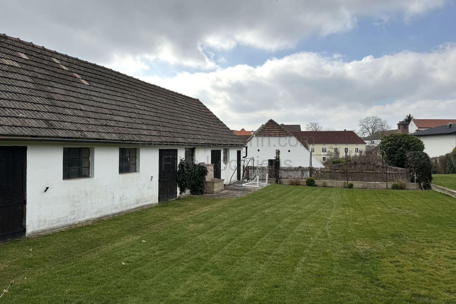 Location 270 - Photo 21