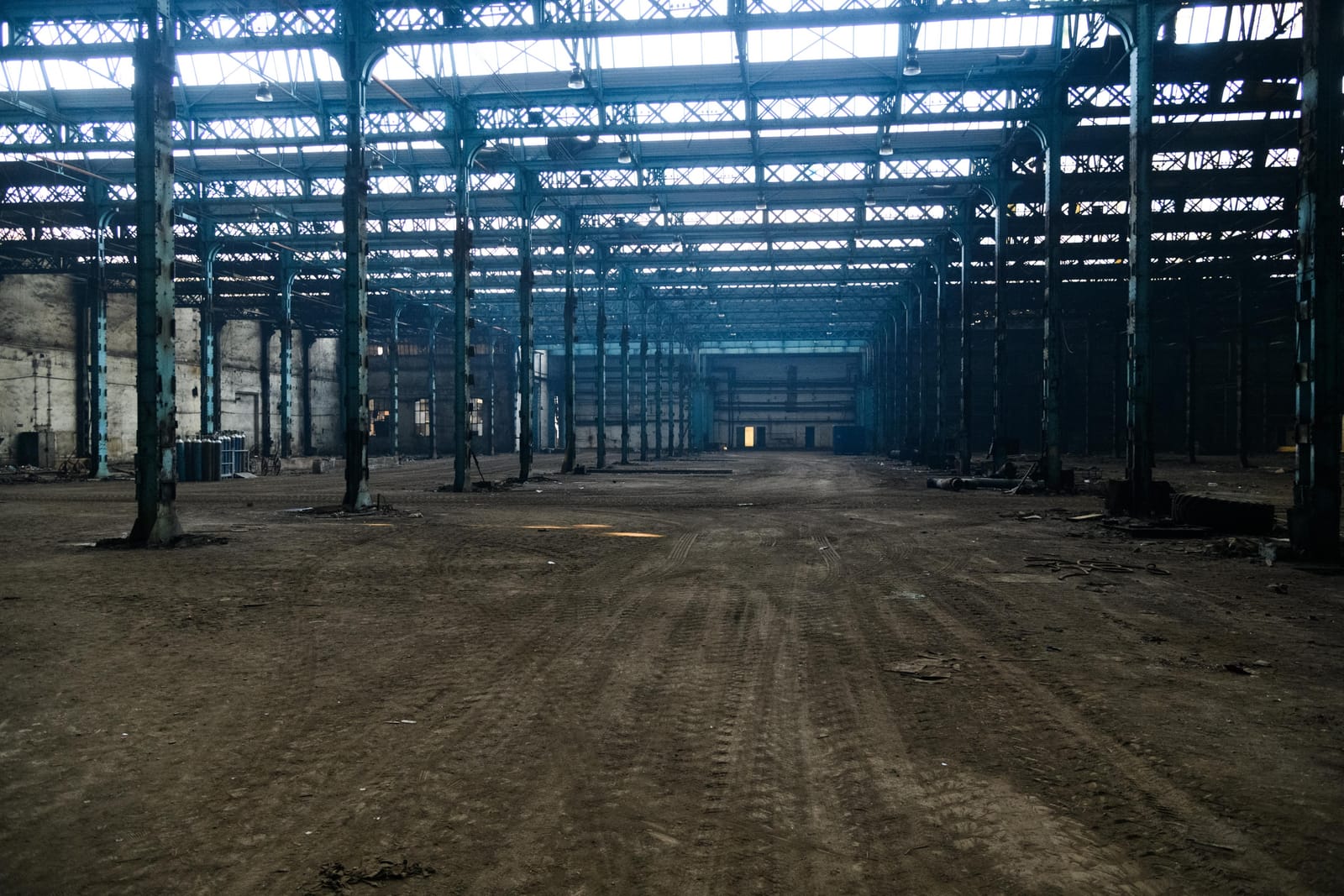 Abandoned Factory Bucharest - Photo 9