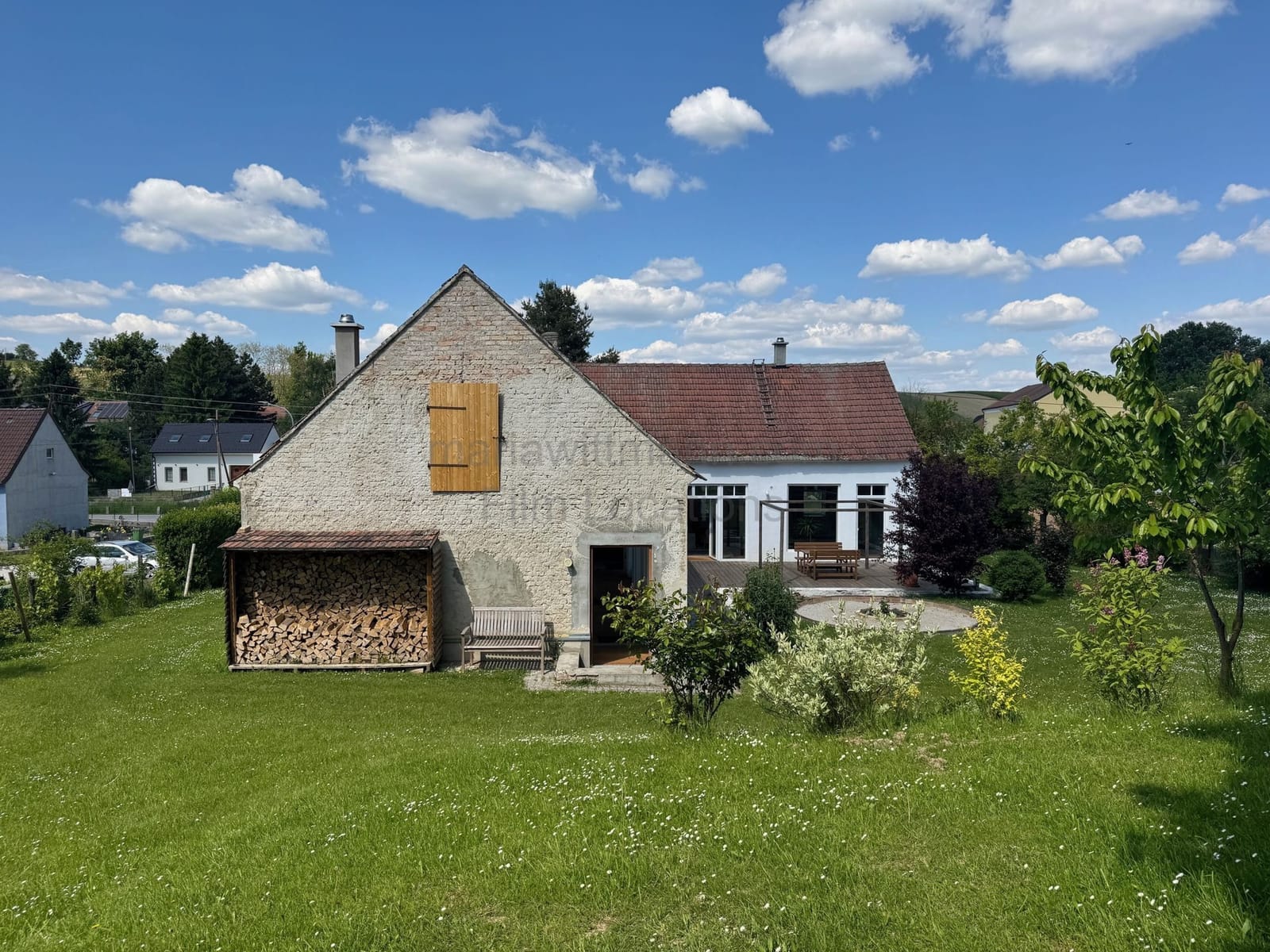 Location 492 - Photo 2