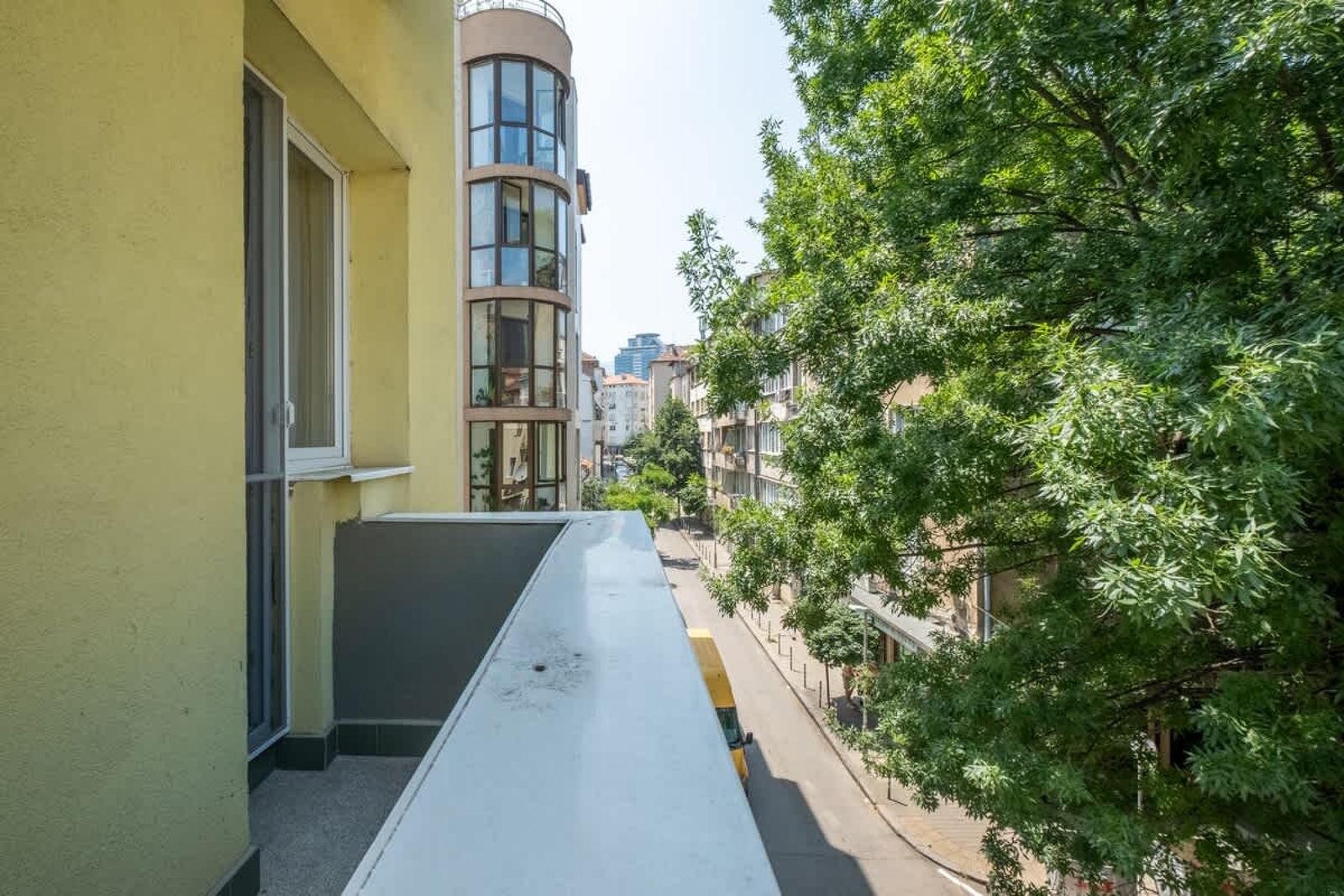 Central Charm  2BD apartment close to NDK - Photo 5